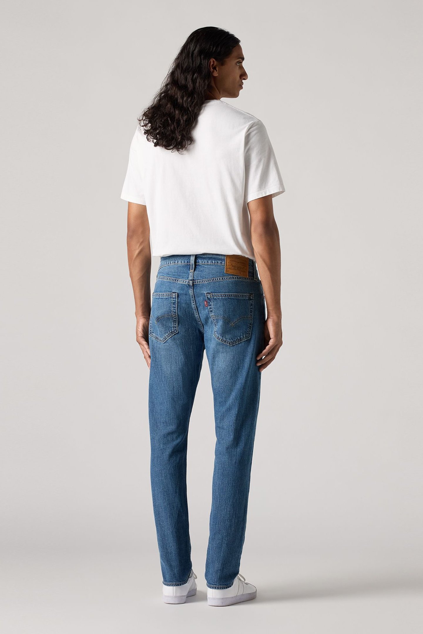 512™ SLIM TAPER LIGHTWEIGHT JEANS MED INDIGO 3