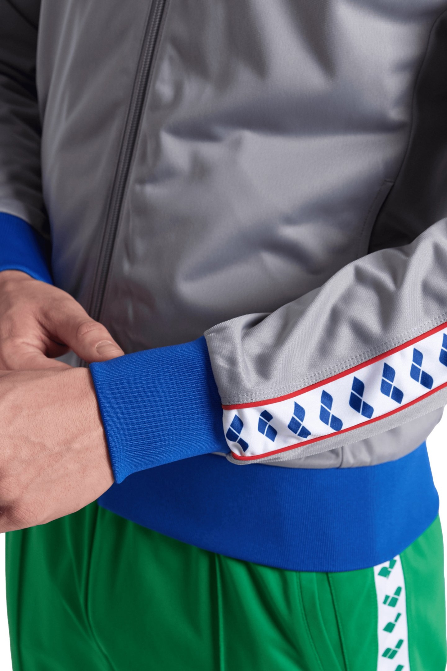 M RELAX IV TEAM JACKET OG GREY ROYAL MULTI 5