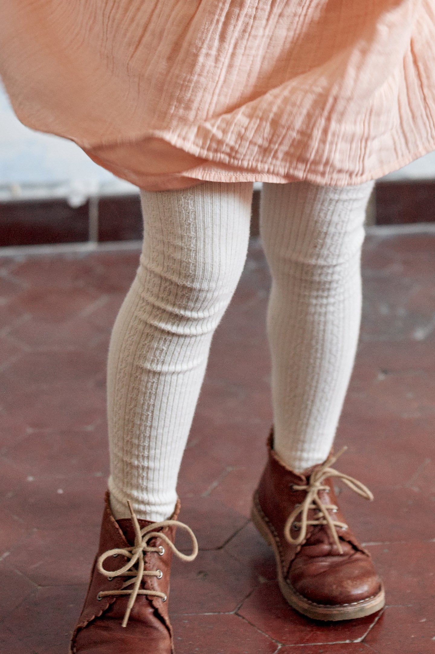 TIGHTS CHUKATA CREAM 2