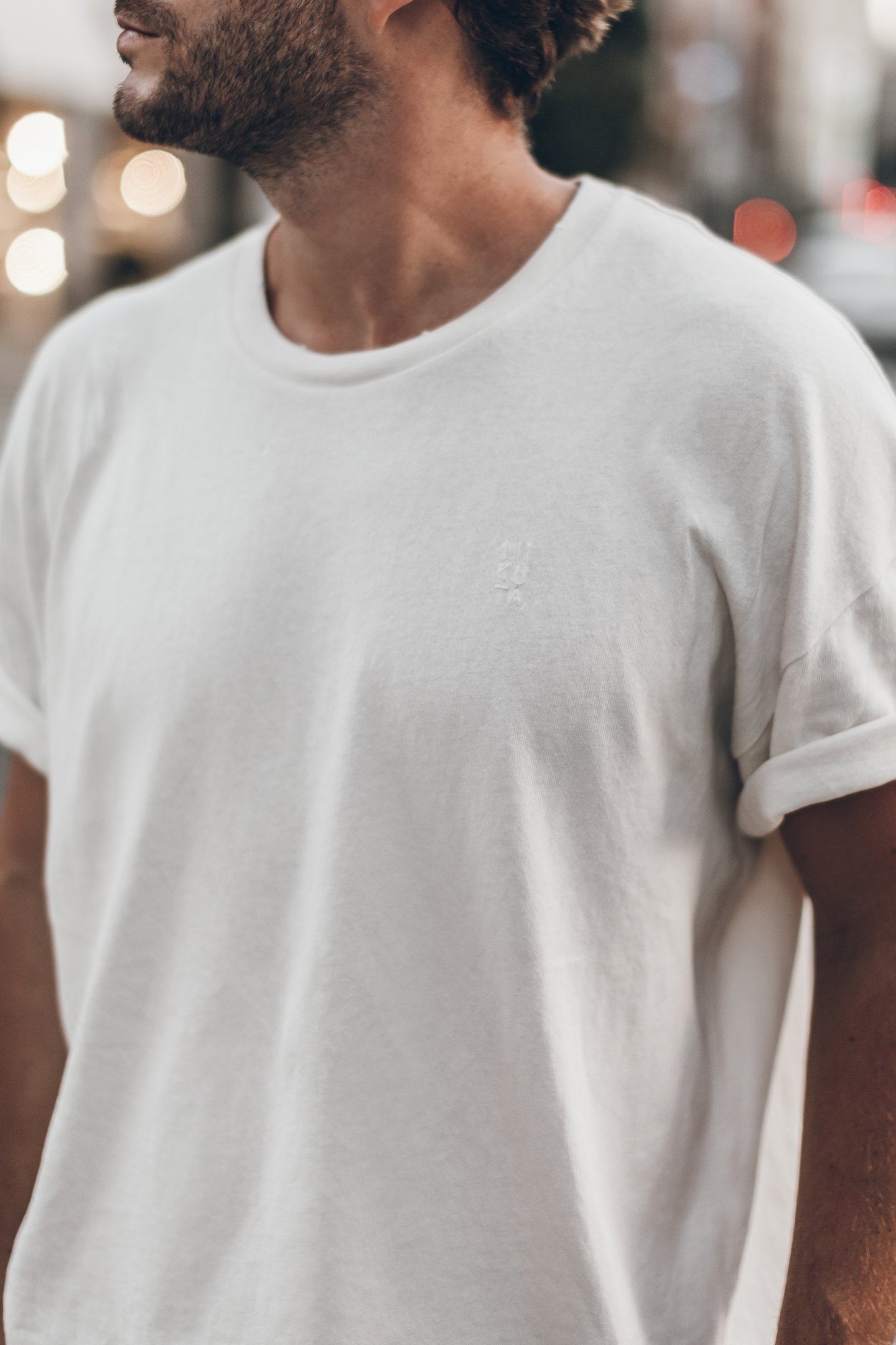 THE OFF WHITE VINTAGE UNISEX T-SHIRT 3