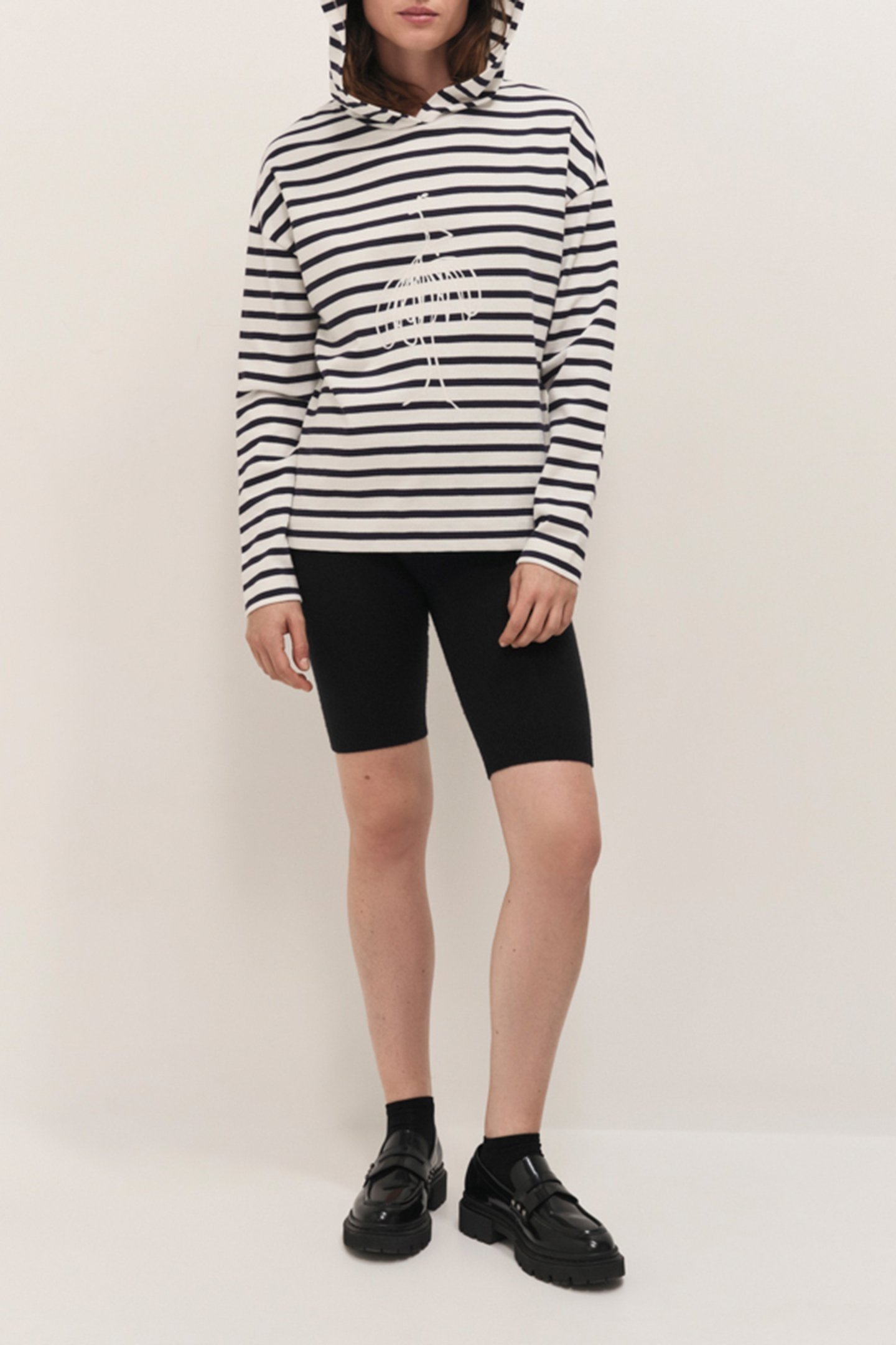 MELKI ECRU T-SHIRT WITH NAVY STRIPES AND DANCER SCREEN PRINT 2
