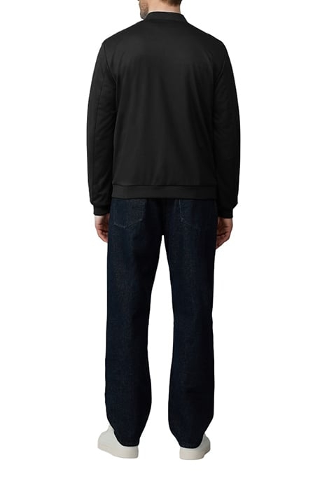 JACKEN INDOOR BLACK 3