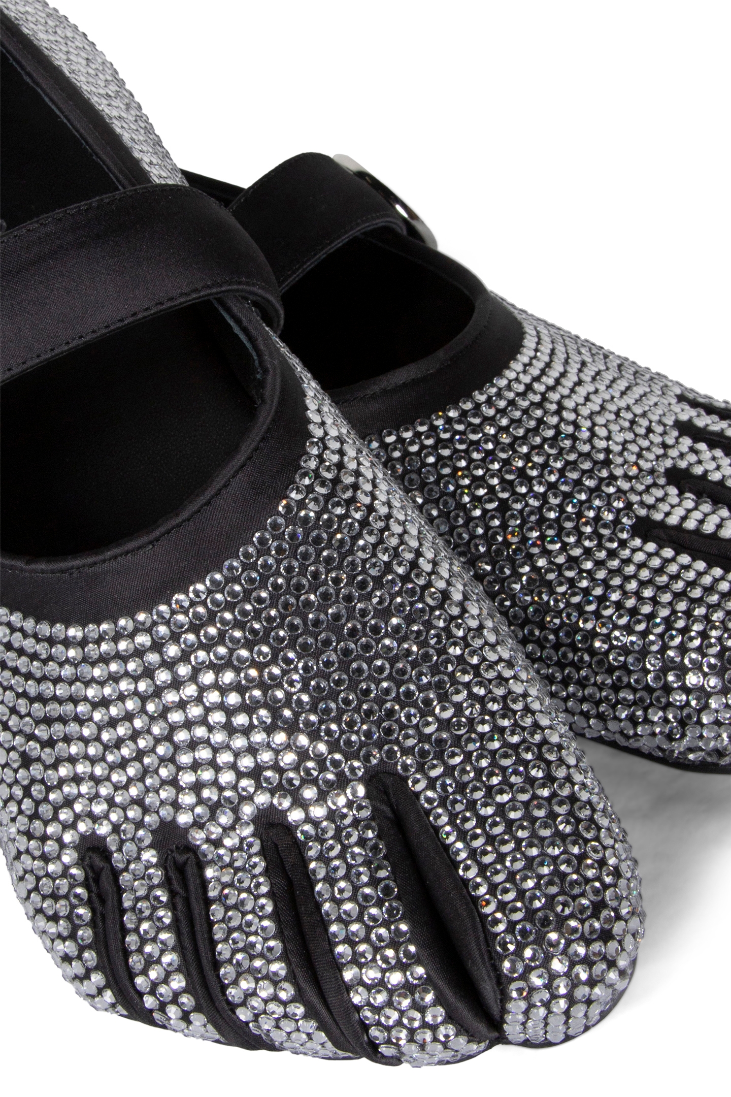 COPERNI – CRYSTAL-EMBELLISHED FIVE-TOE BALLERINA BELT FLAT 4