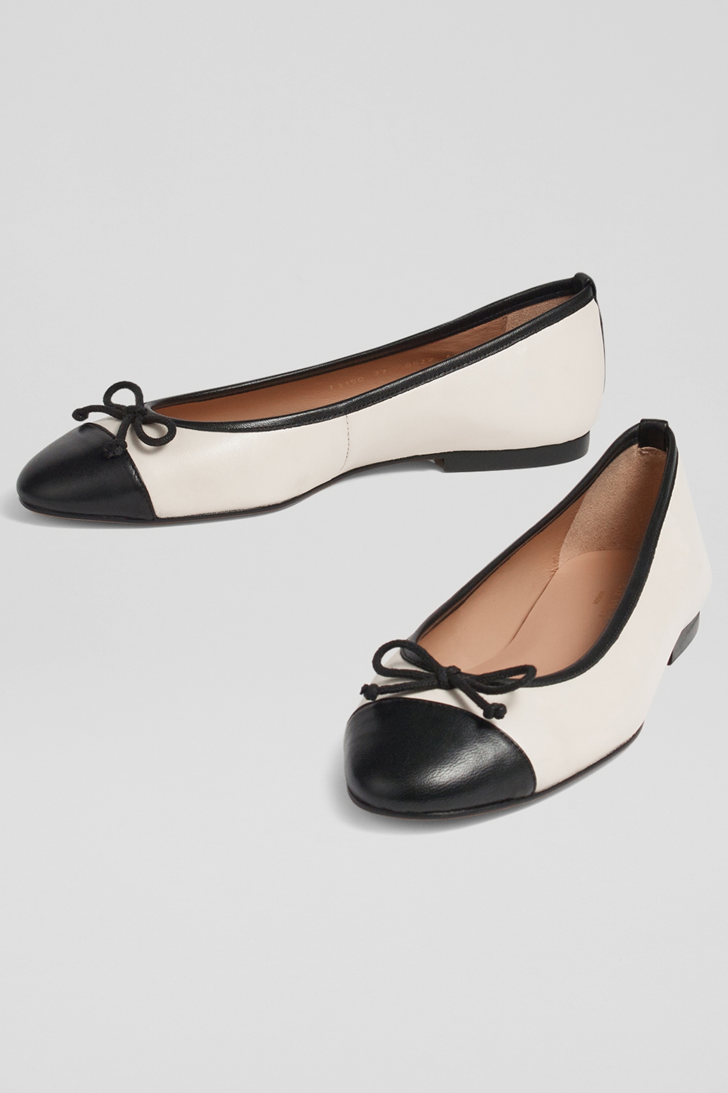 KARA - TOE CAP BALLERINA WHITE/BLACK 3