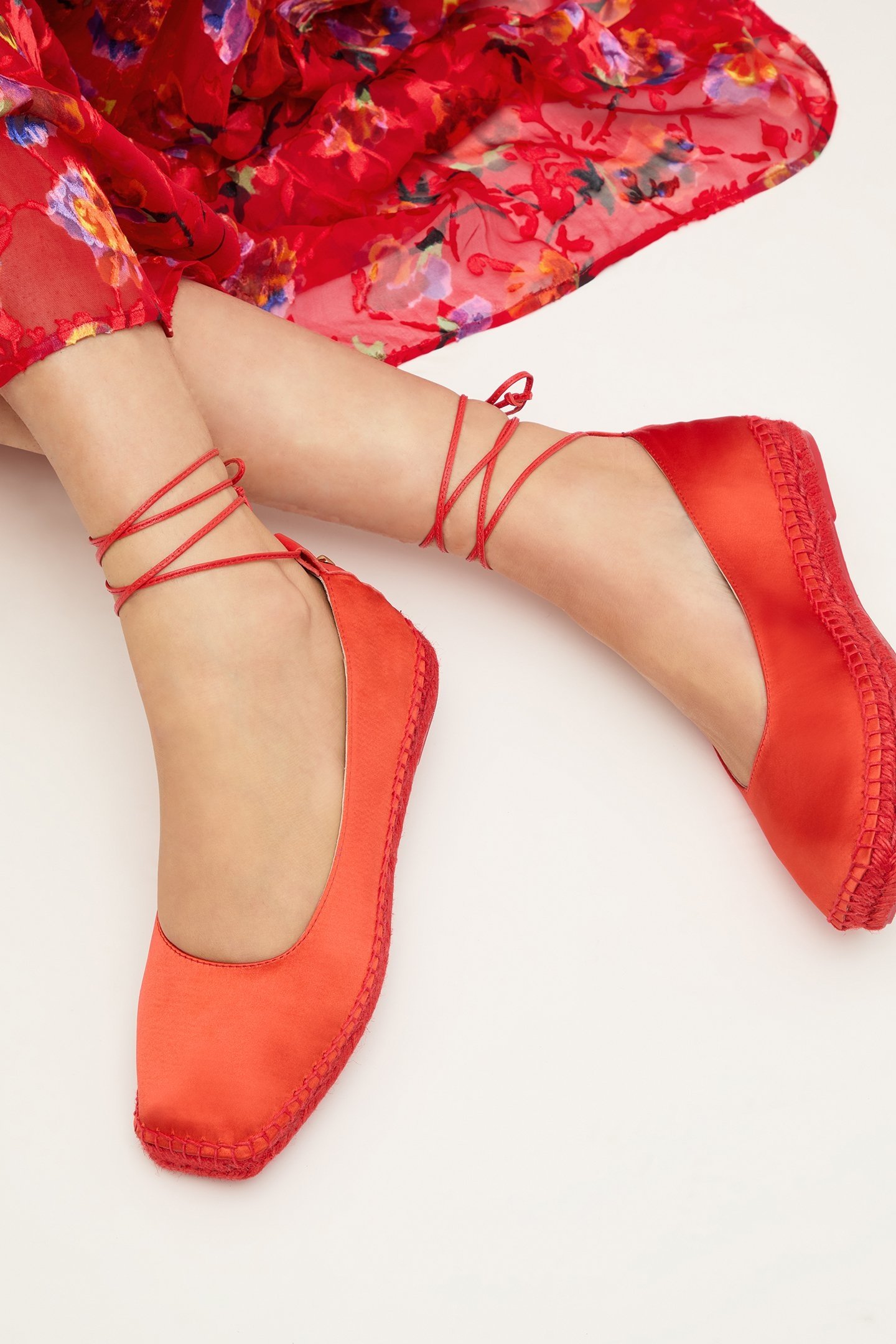 FL MIA ANKLE TIE ESPADRIL RED 2