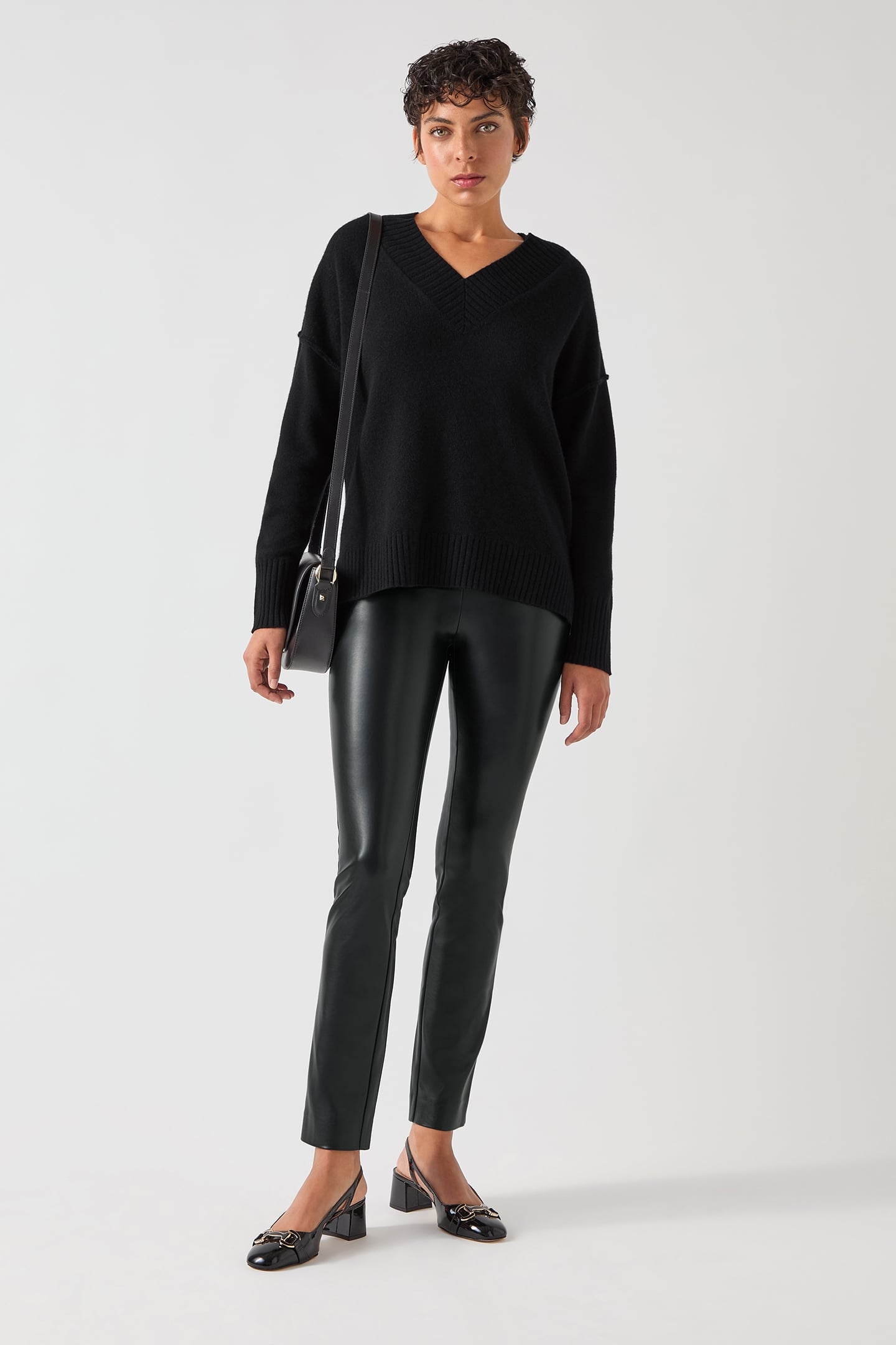 TK CARA V-NECK JUMPER BLACK 1