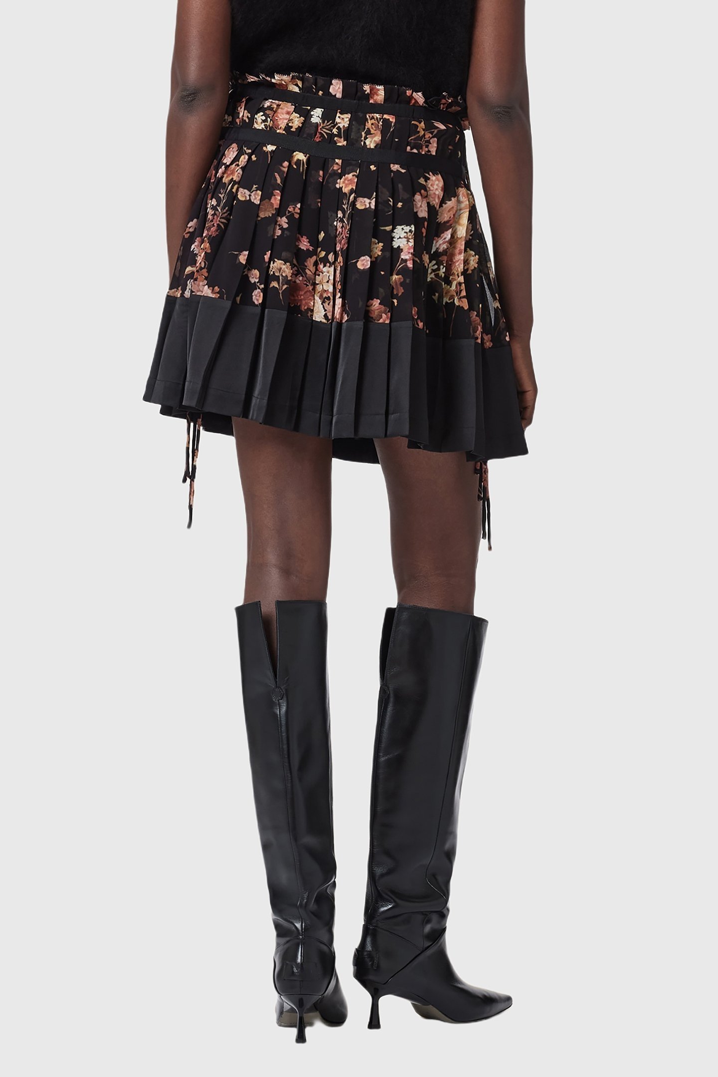 SAFFRON SKIRT ARMADA BLACK 2