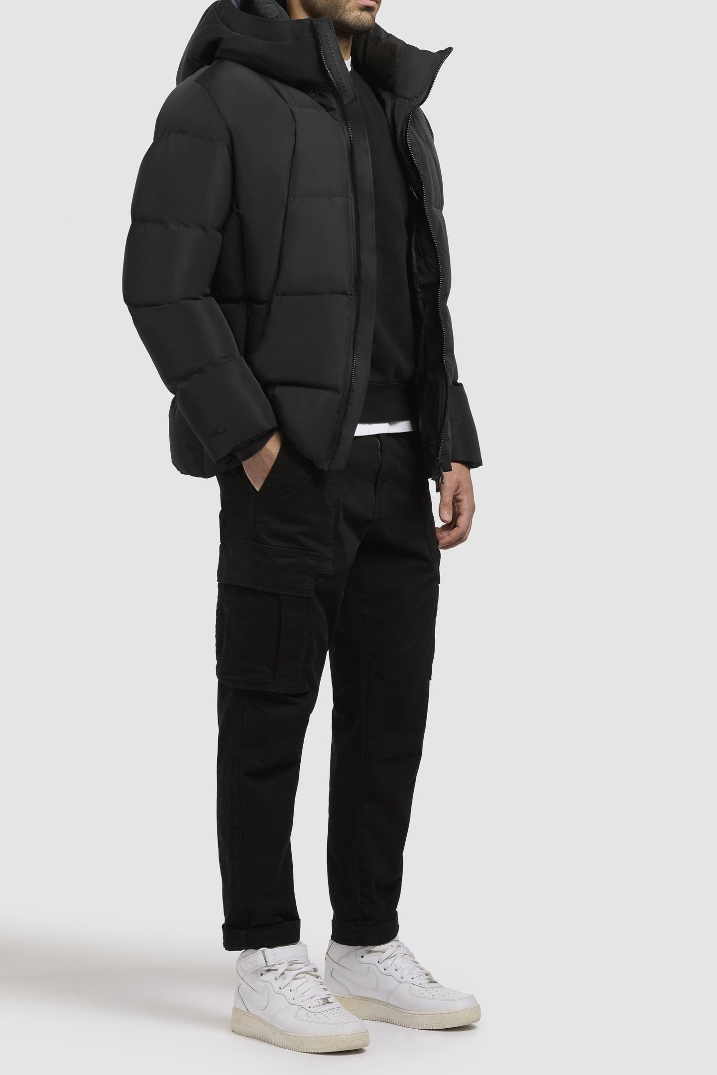 GRAMOS JACKET BLACK 4