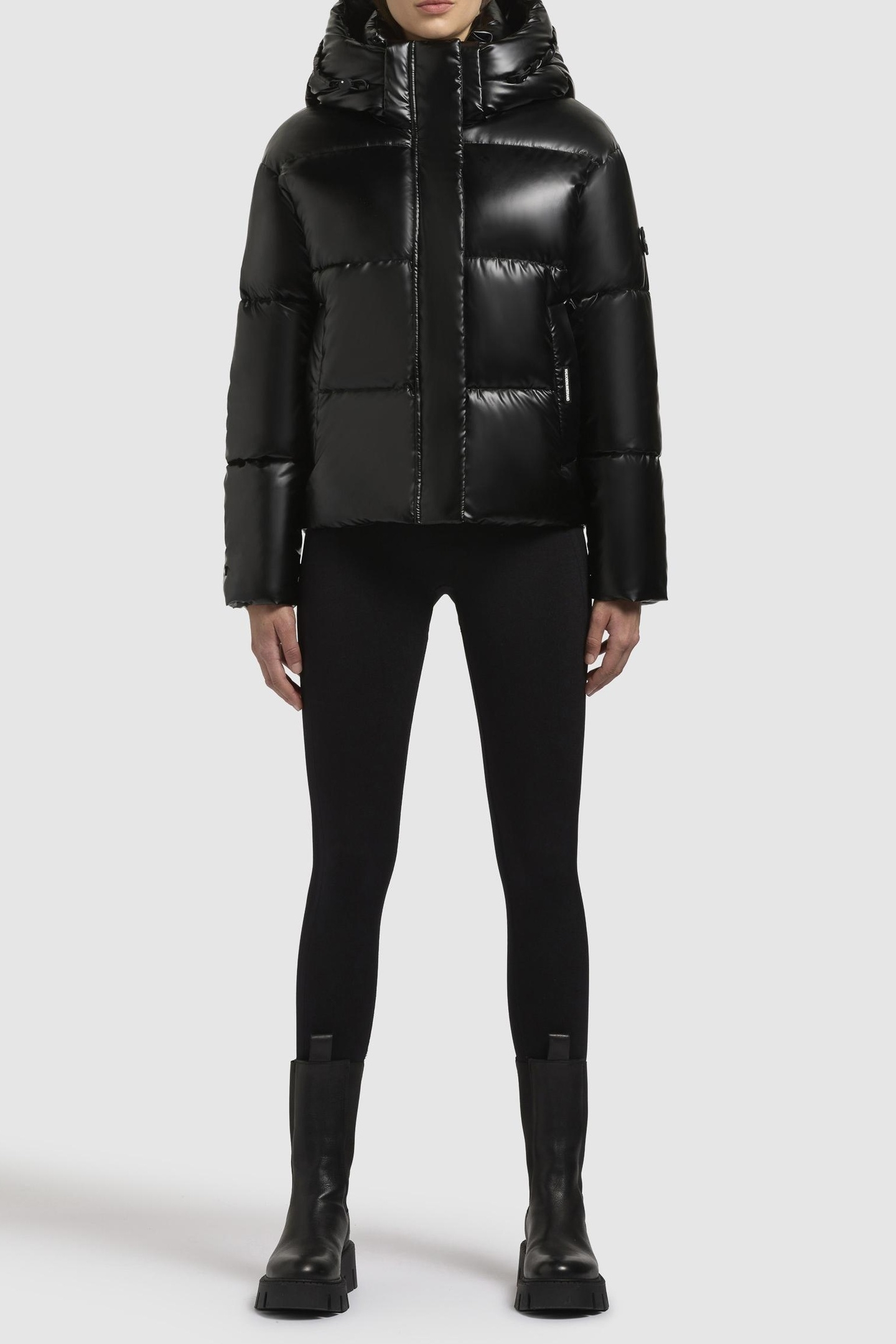 DEVINA SHINY JACKET BLACK 1