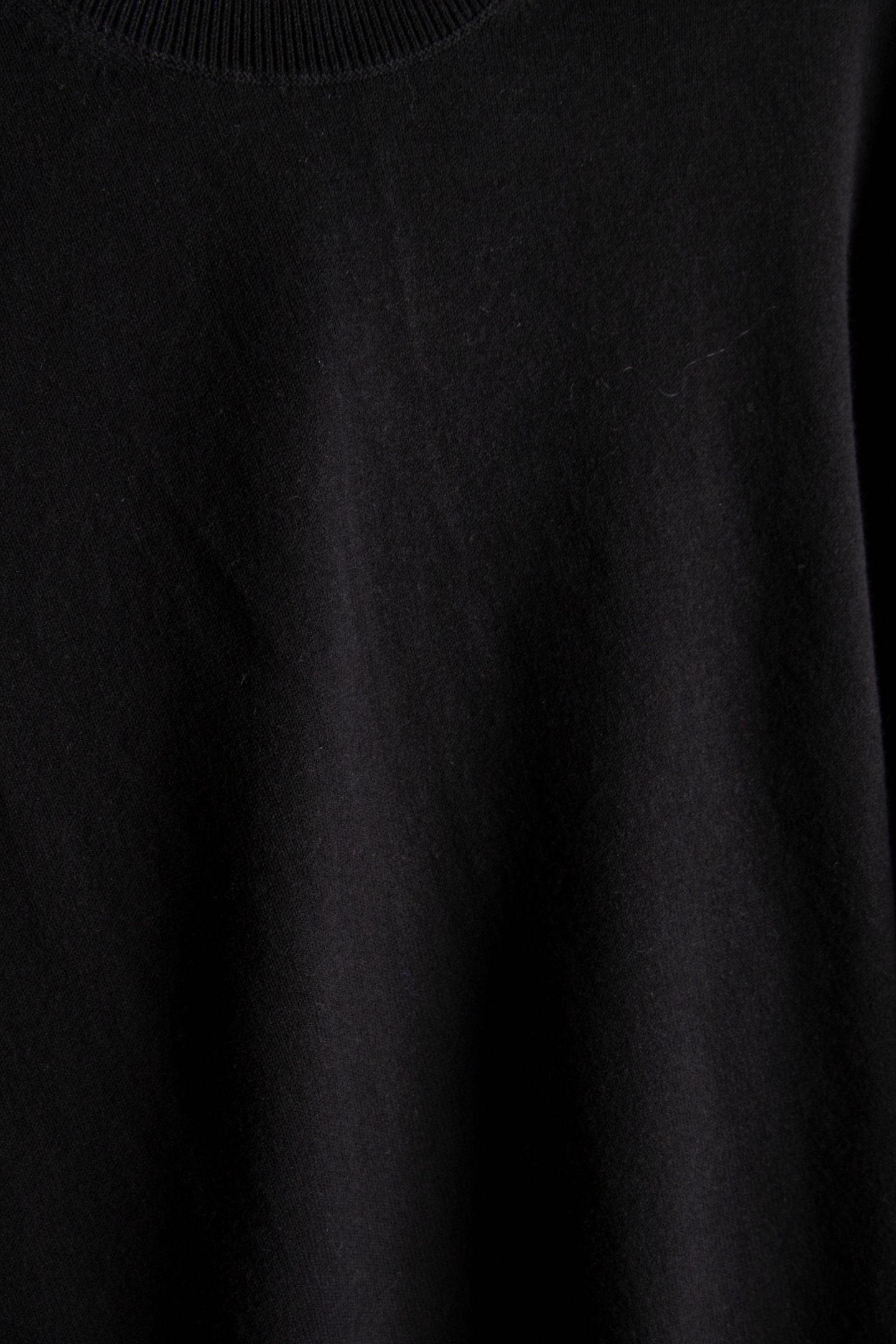 SLIM CREWNECK KNITS BLACK 4