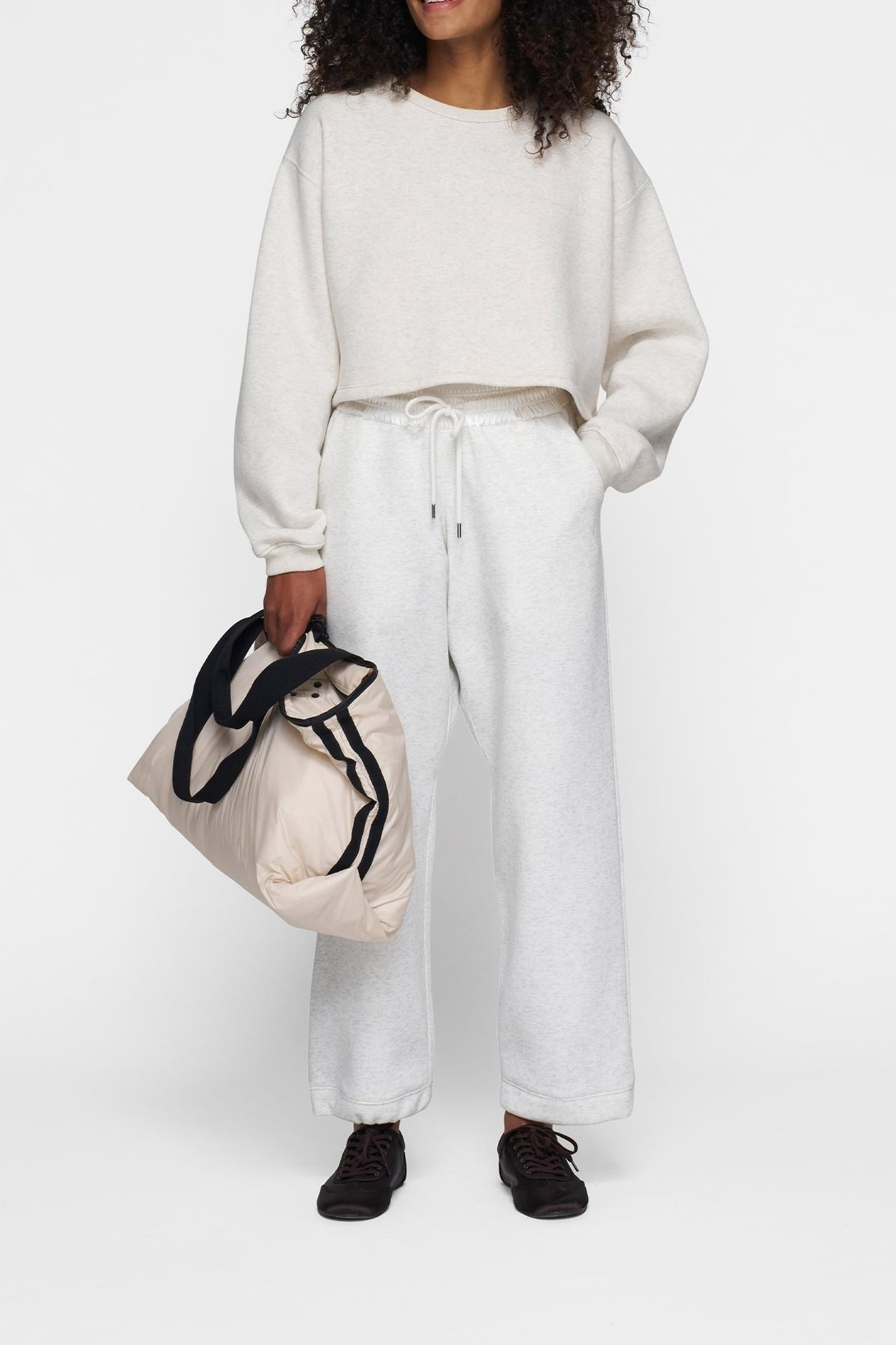 CROPPED STATEMENT SWEATER 4000 1