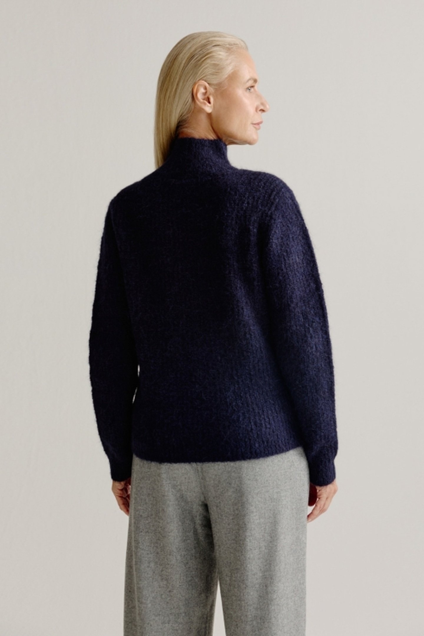 AURORA SWEATER NAVY 3
