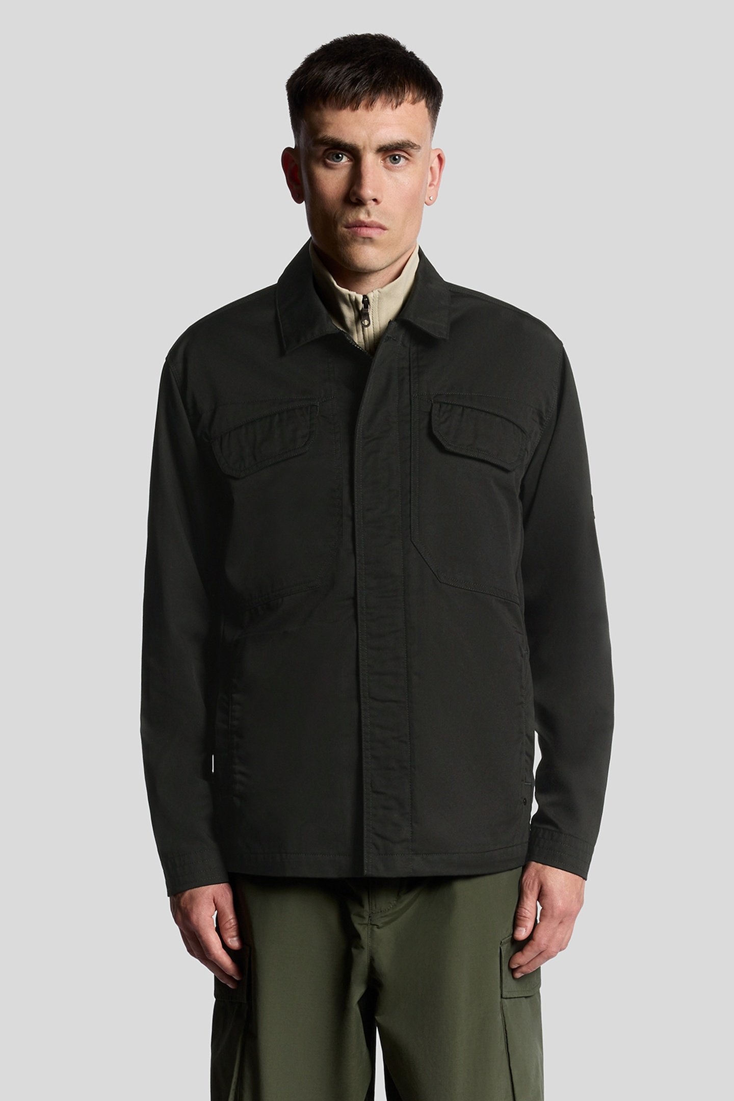 MULTI POCKET OVERSHIRT JET BLACK 2