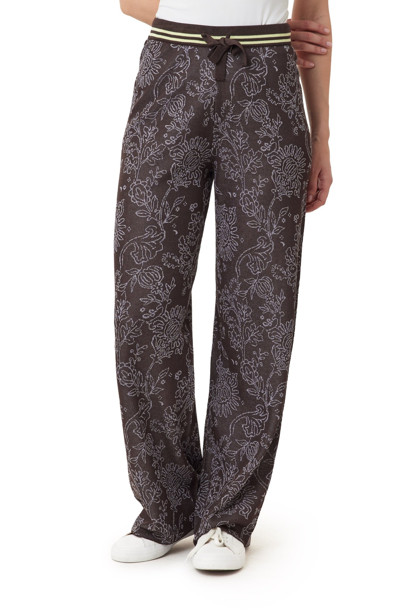 DRAWSTRING PANT HOT FUDGE ALL-OVER BANDANA 1