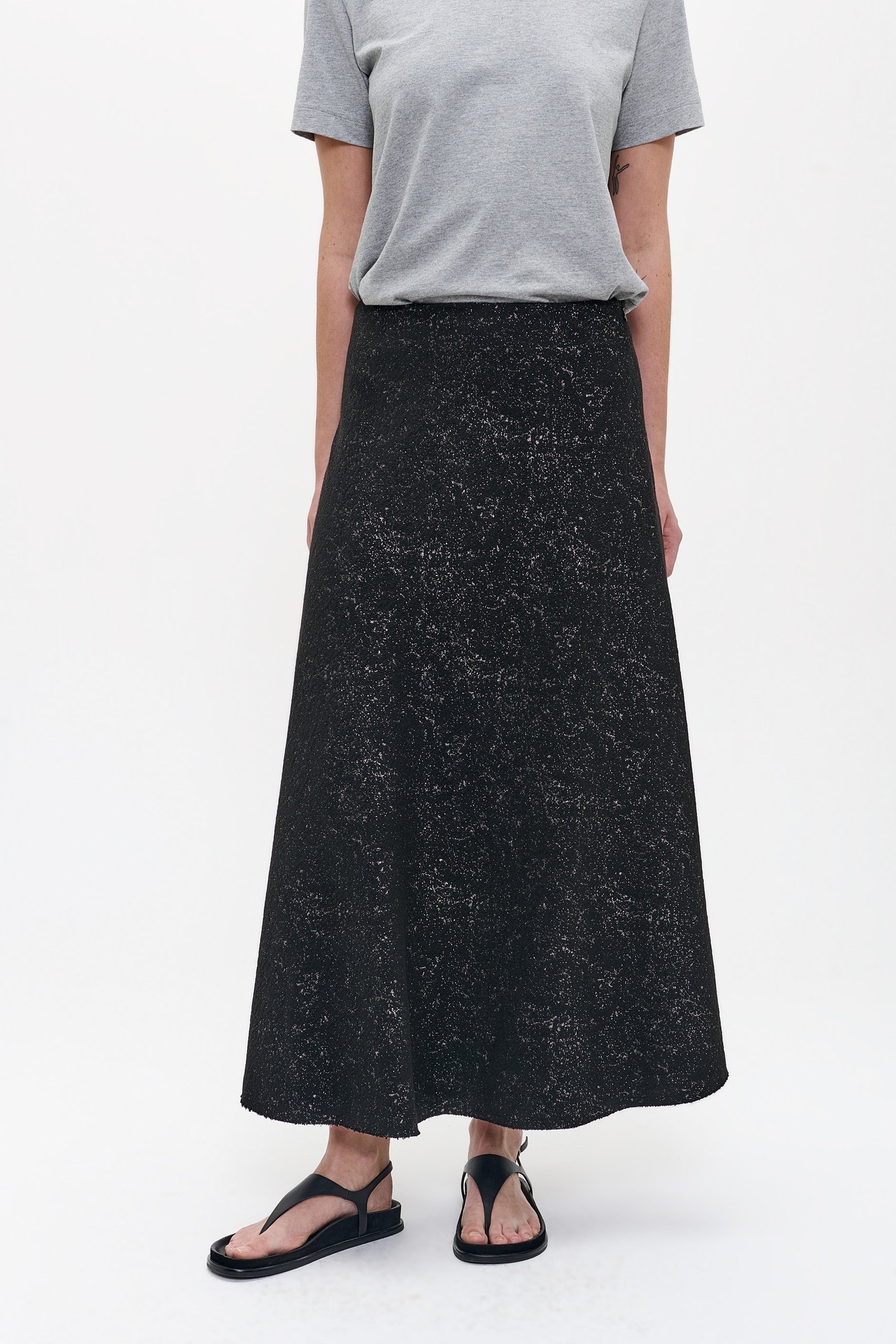 SHIMMER SKIRT BLACK 1