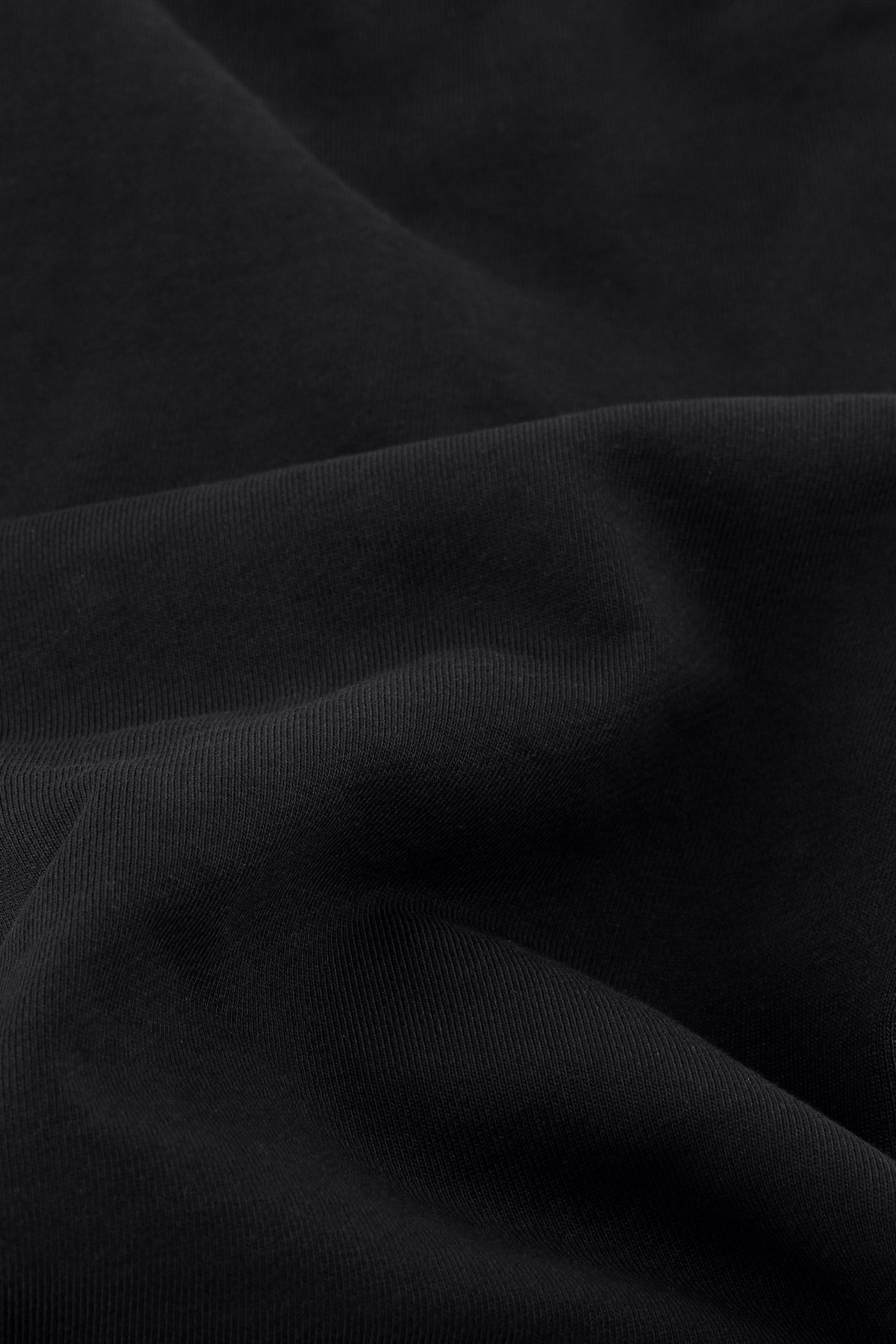 ICON SWEATSHORT BLACK 4