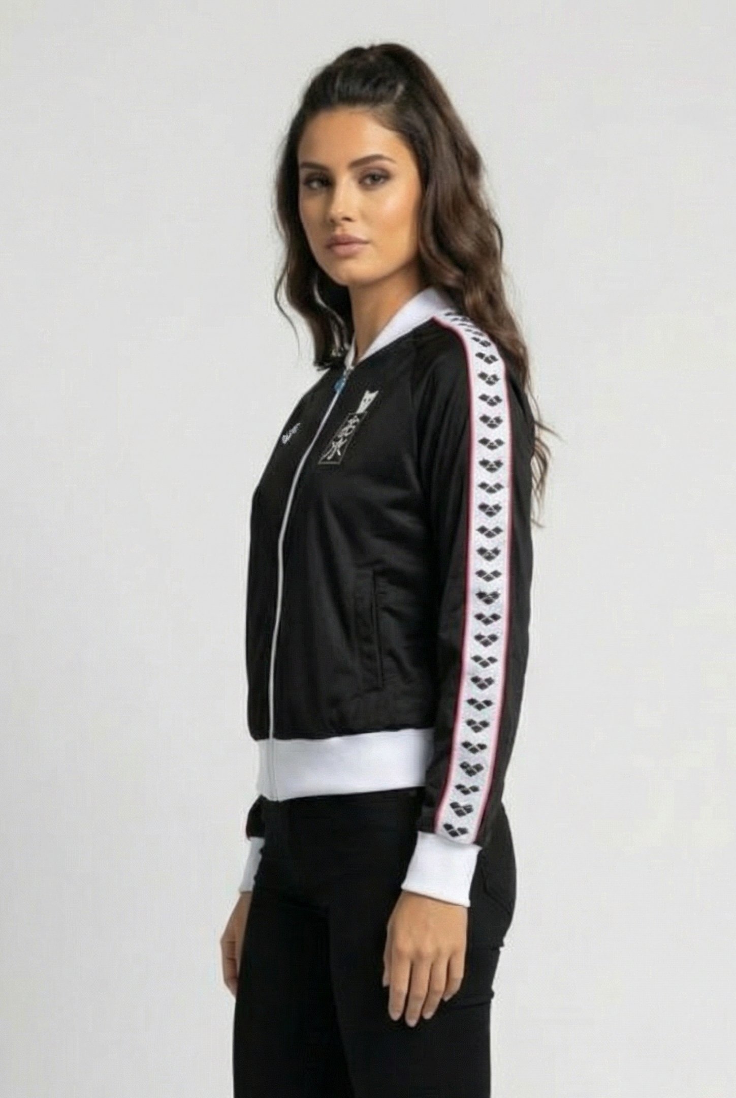 W RELAX IV TEAM JACKET MIZU BLACK WHITE BLACK 3