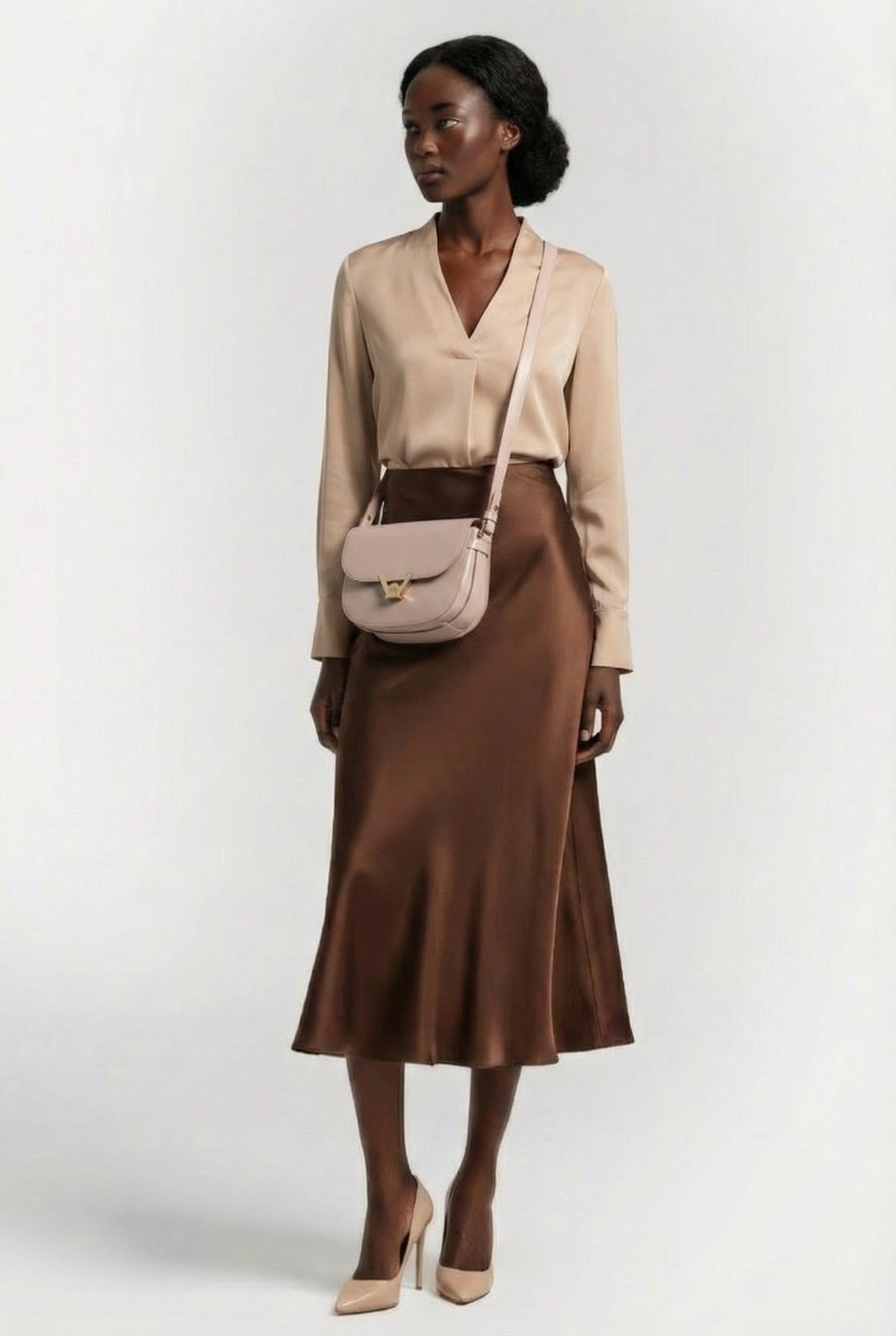 CROSS BODY BAG IN GRAINED LEATHER 1