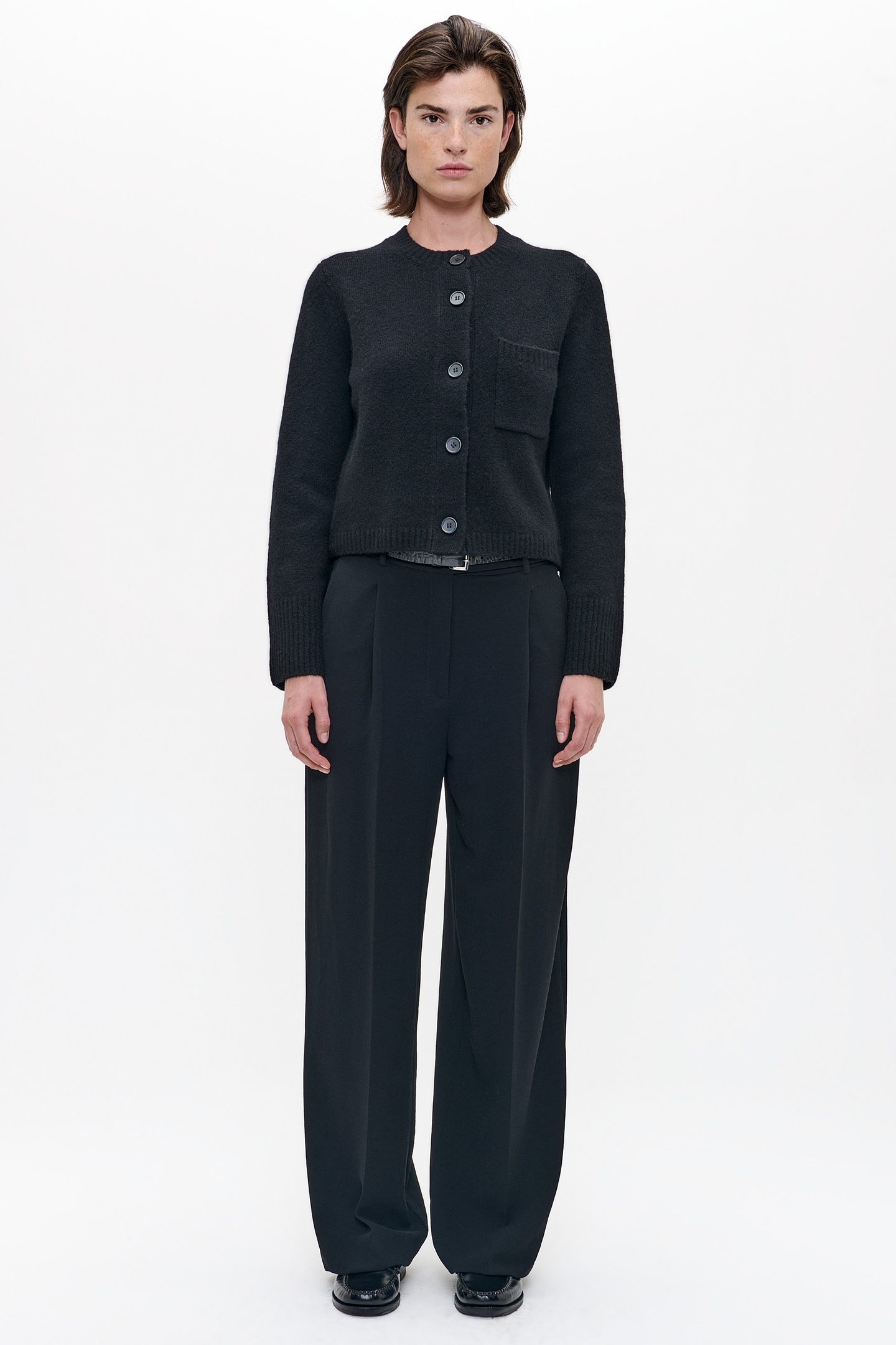 WOOL CROPPED CARDIGAN BLACK 3