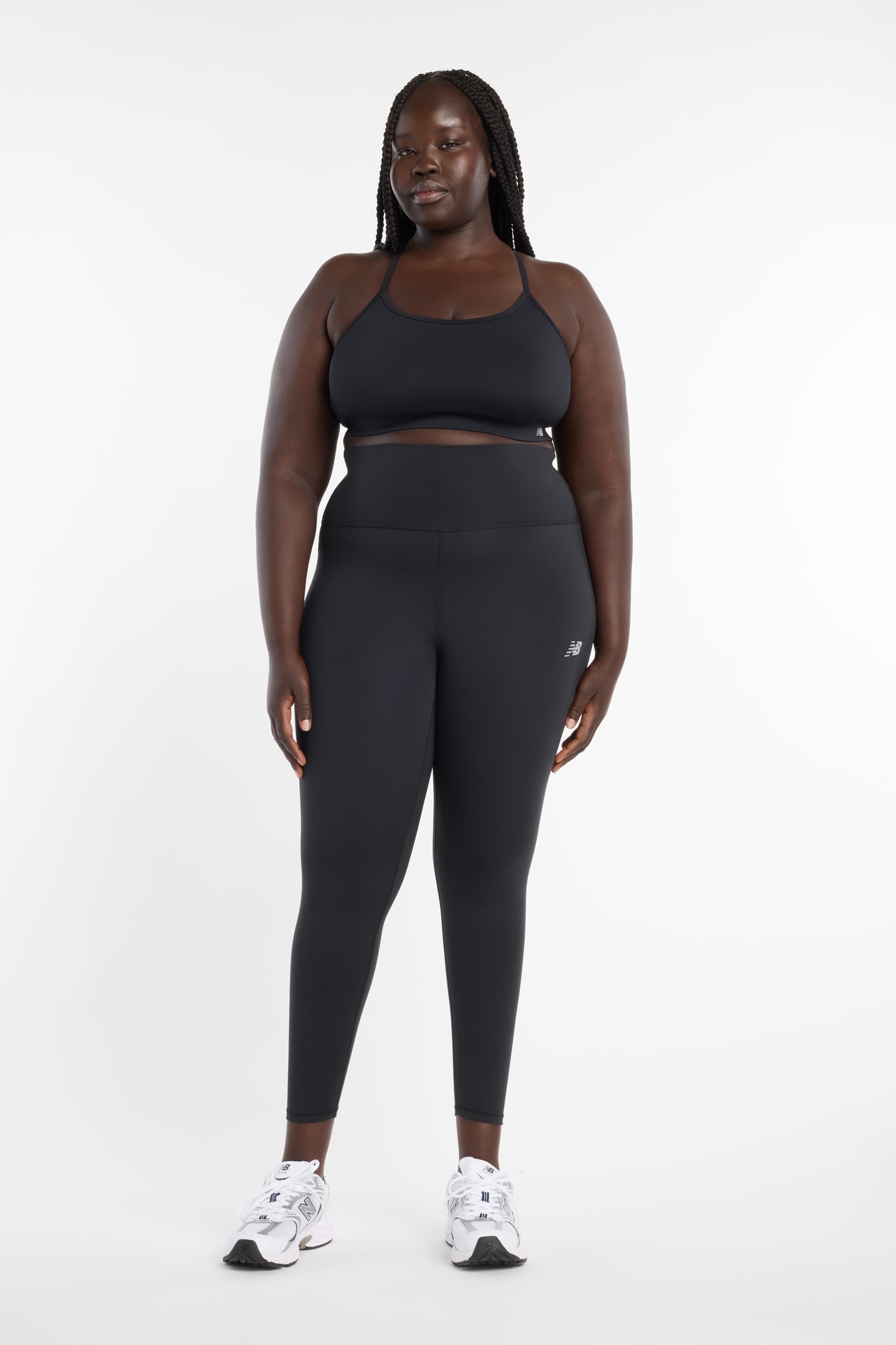 ESSENTIAL YOGA BRA BLACK (BK) 4