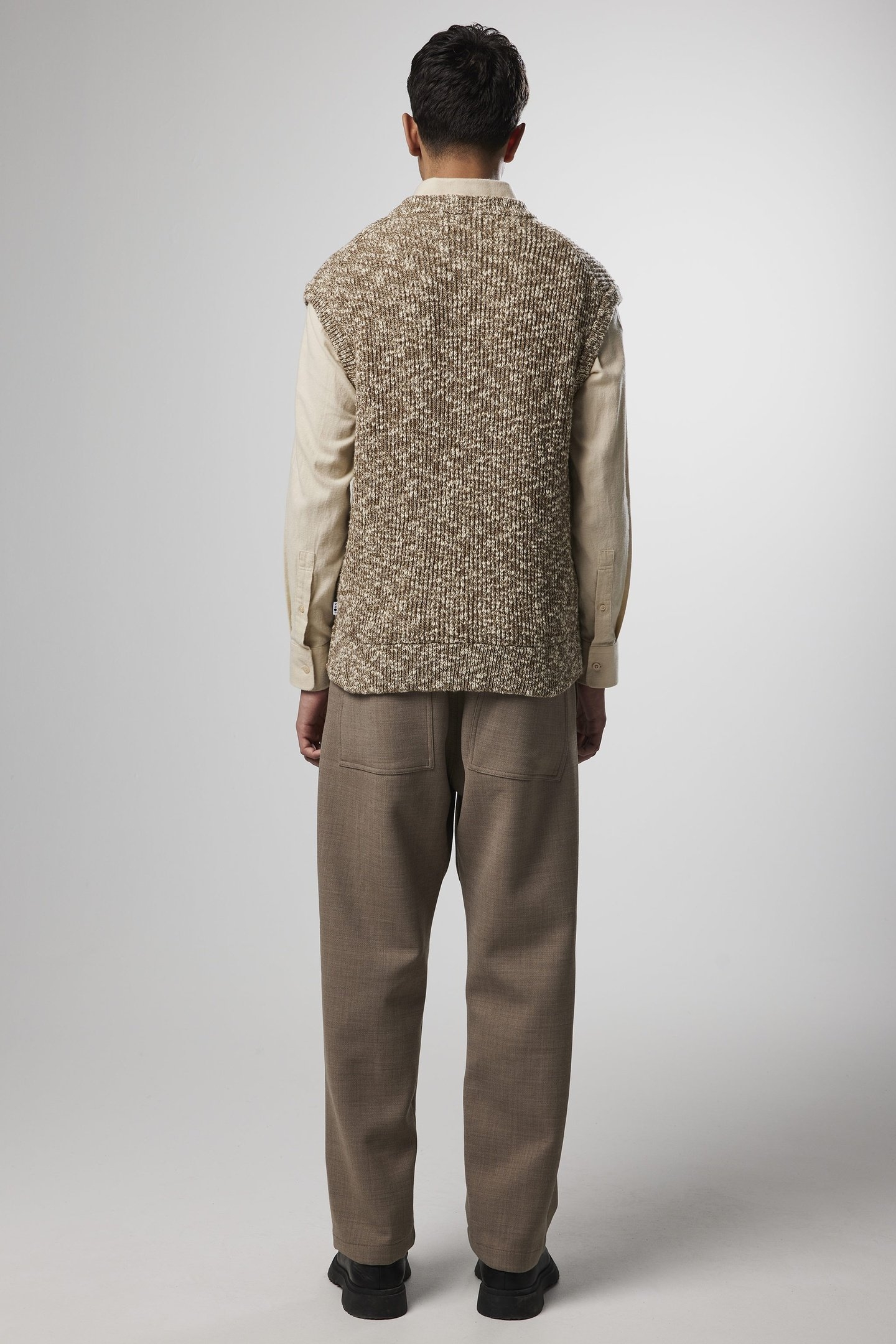 JESSE VEST 6454 PYRAMID MOULINE 2