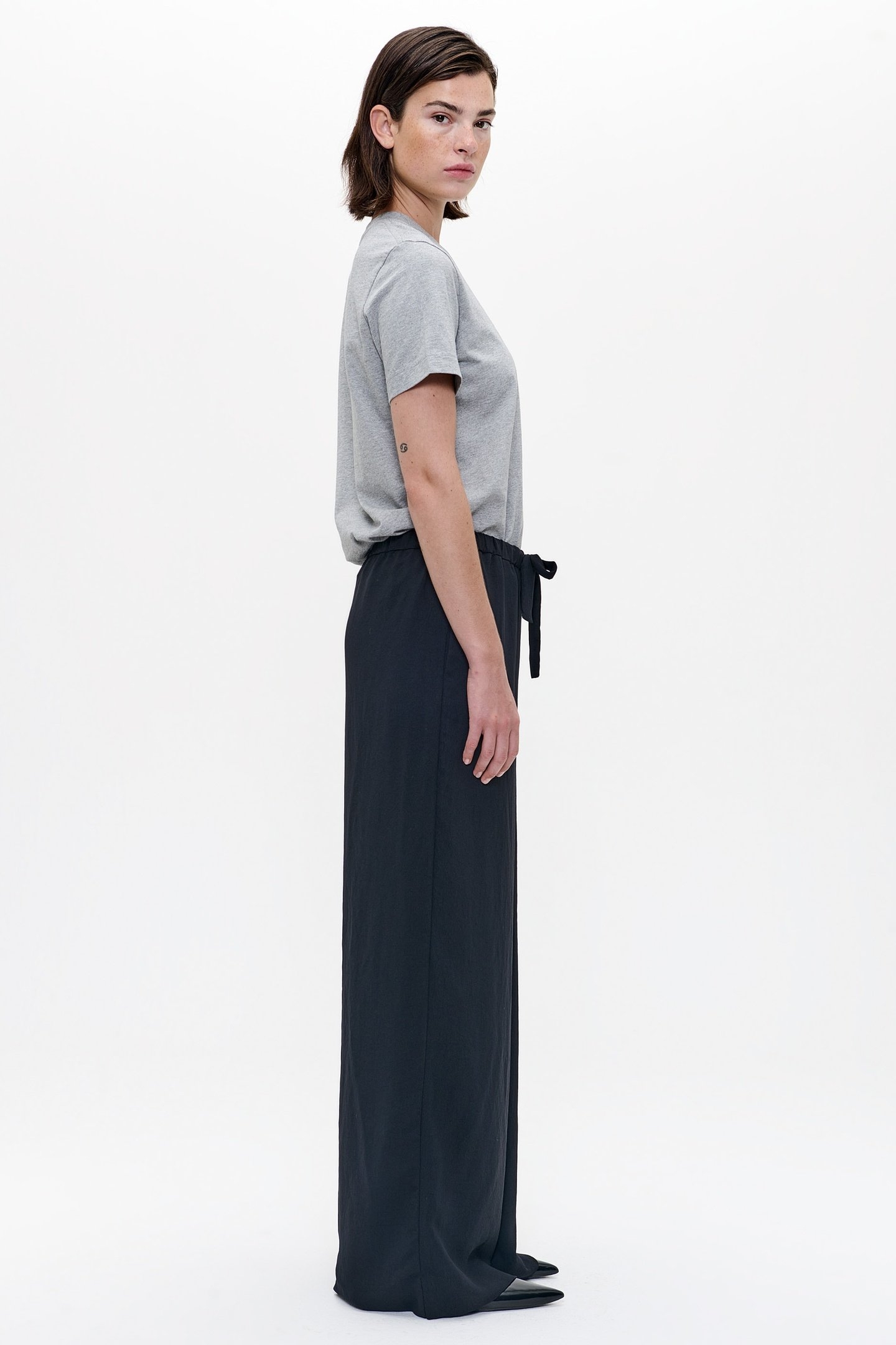 FLUID FLINT-2 PANTS BLACK 4