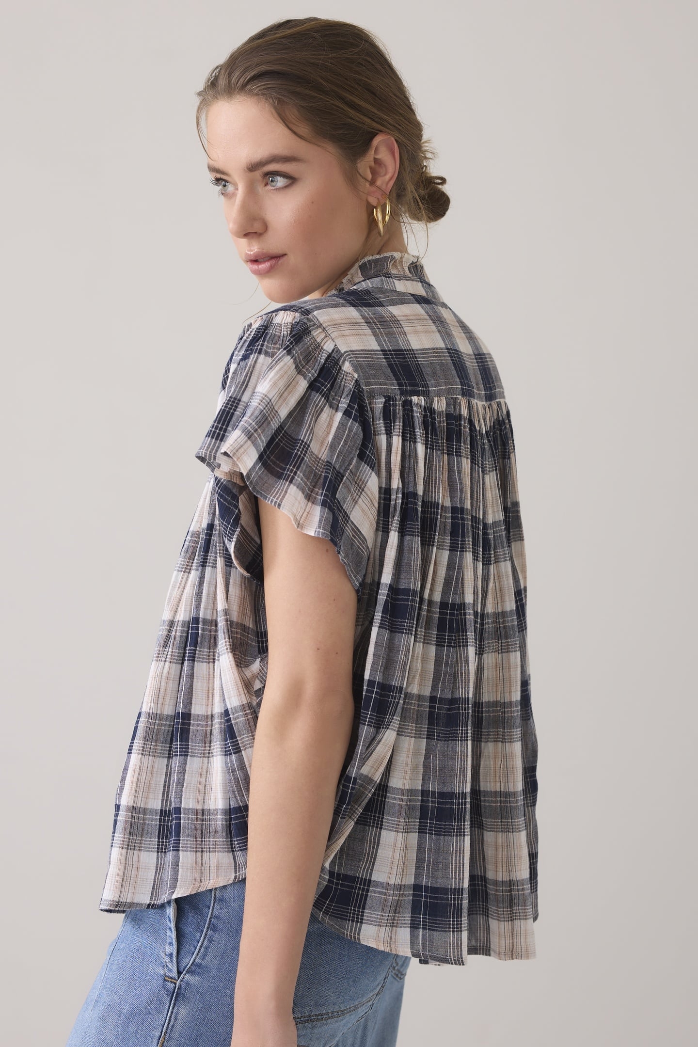 SLEEVELESS BLOUSE CRINKLE CHECK NAVY NOIR 2