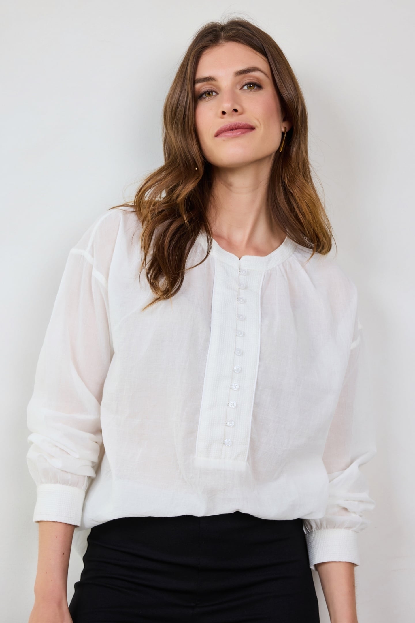 BLOUSE CHANDY IN OFFWHITE 1