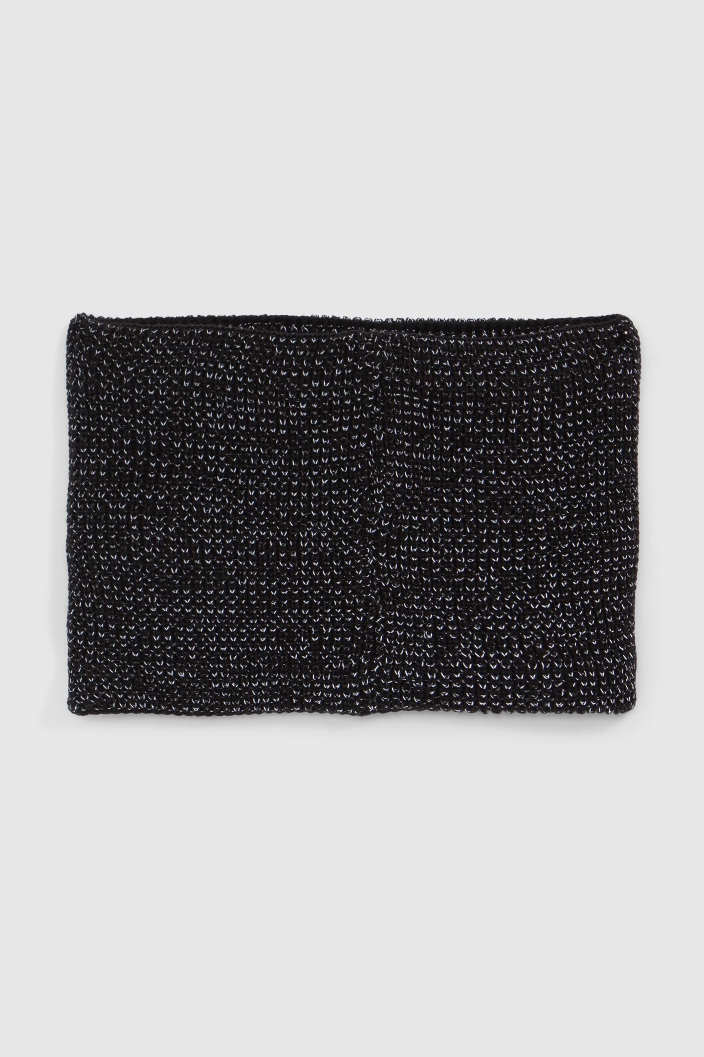REFLECTIVE BLACK KNIT SNOOD 2