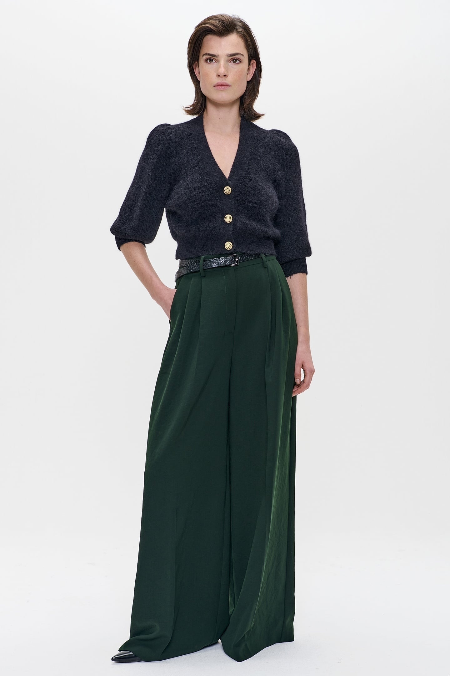 SHORT CARDIGAN BLACK 1