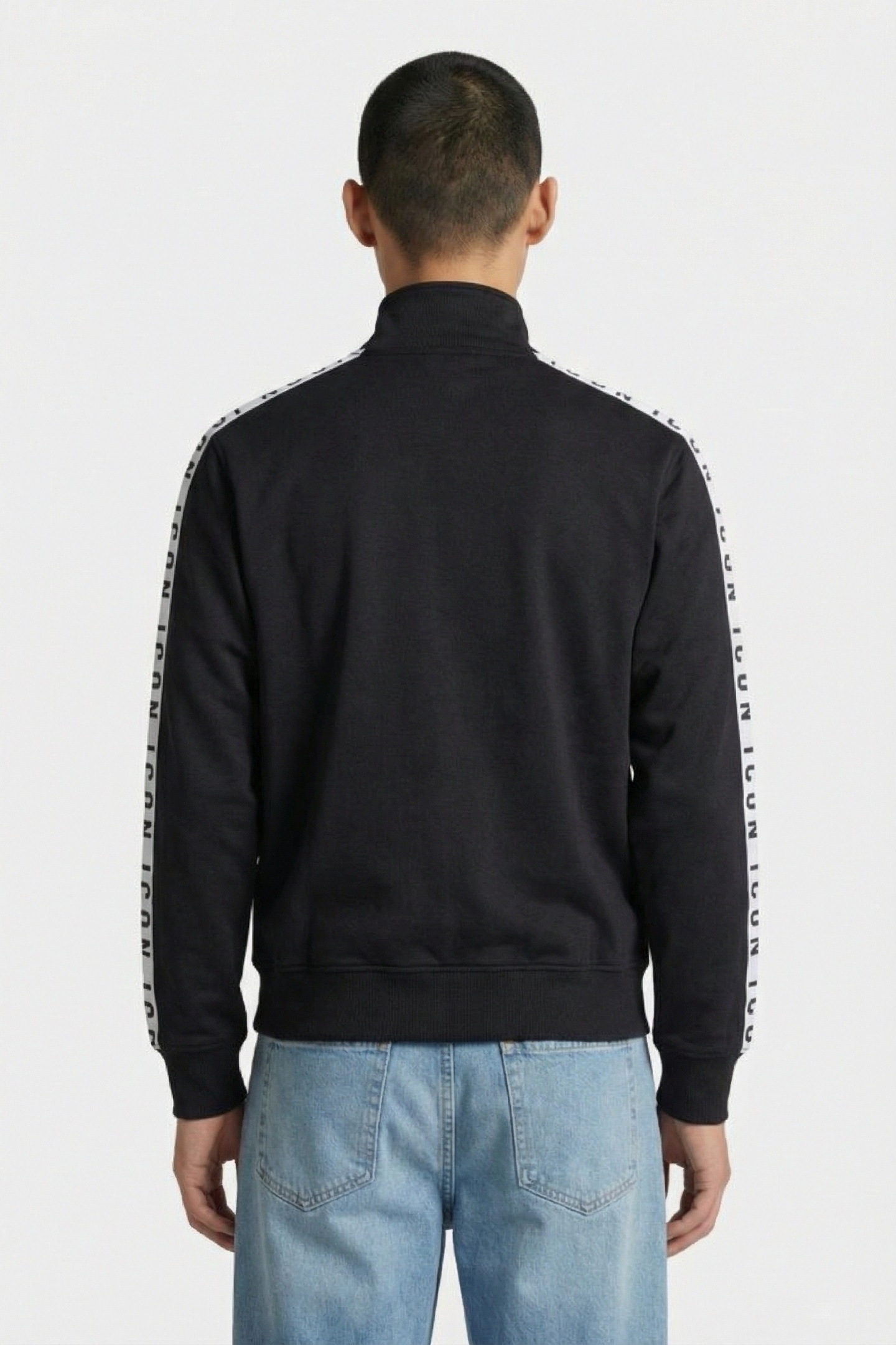 SWEATER BLACK 2