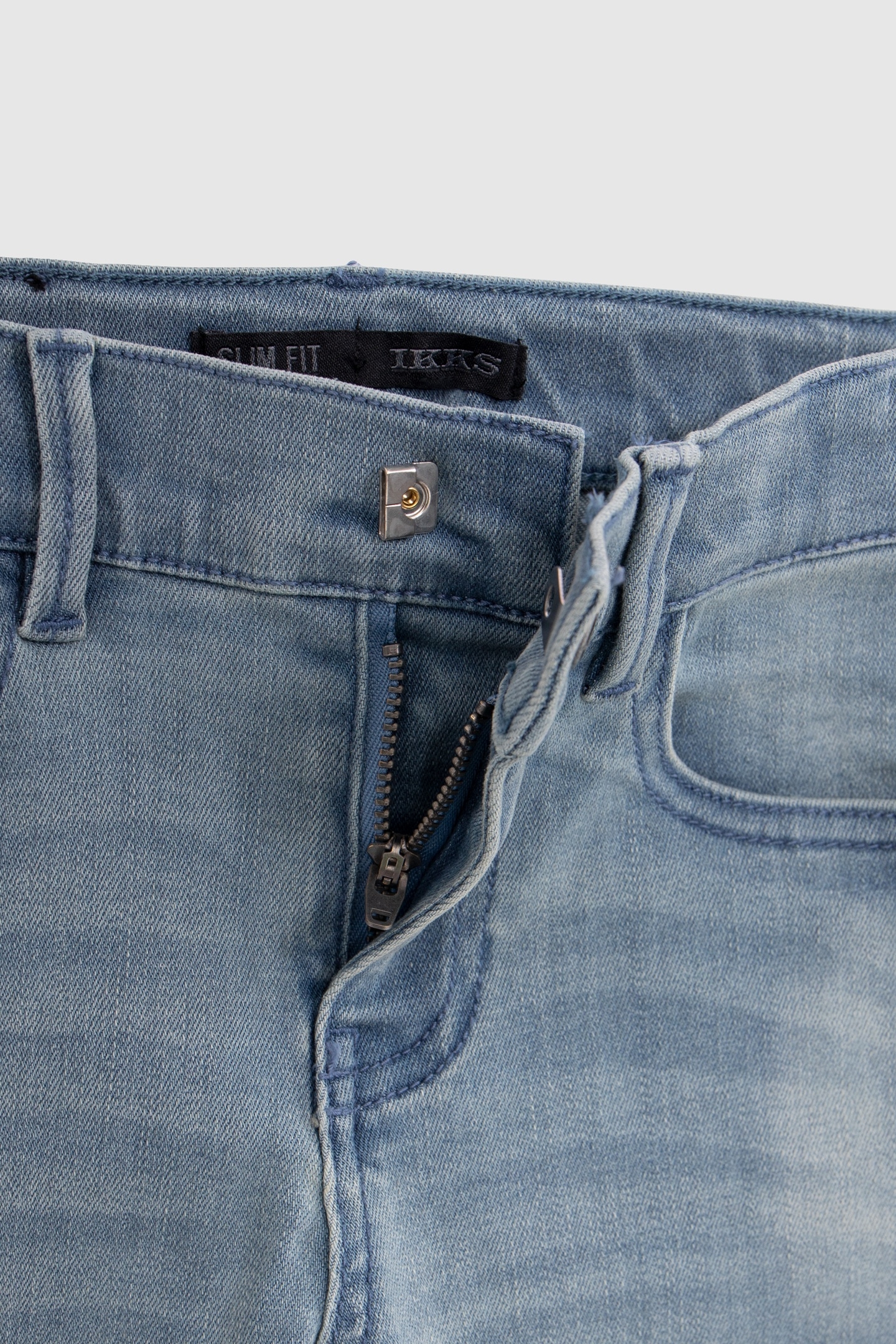 BOY'S BLUE SLIM JEANS WITH WEAR 6