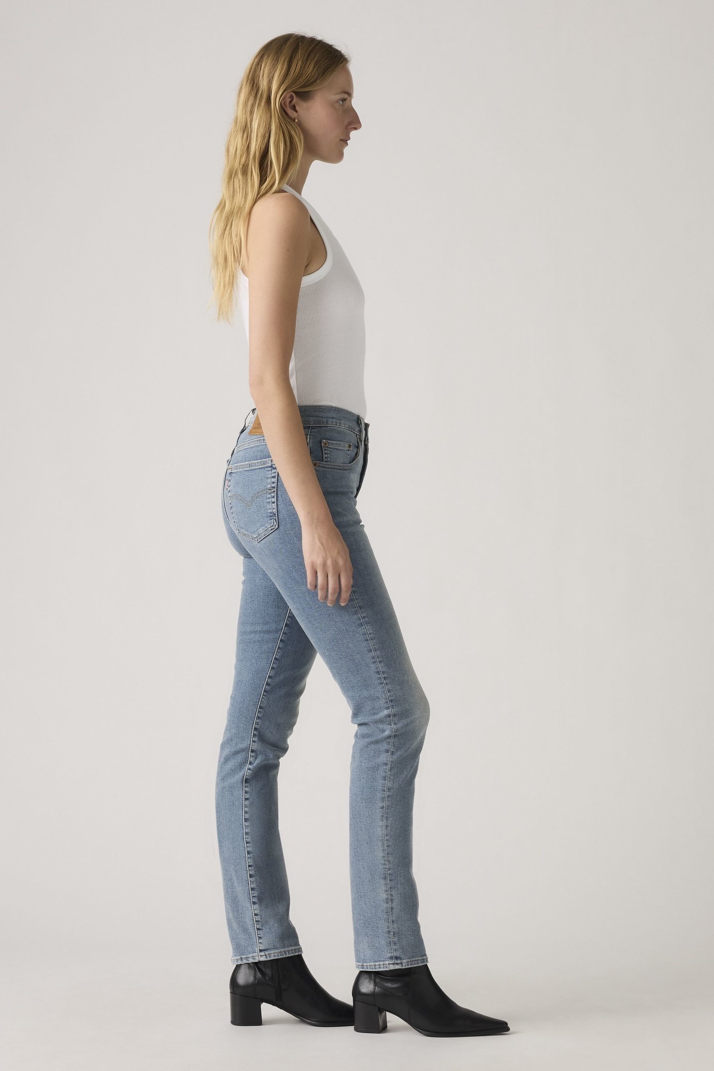 724 HIGH RISE STRAIGHT FAR UP 5