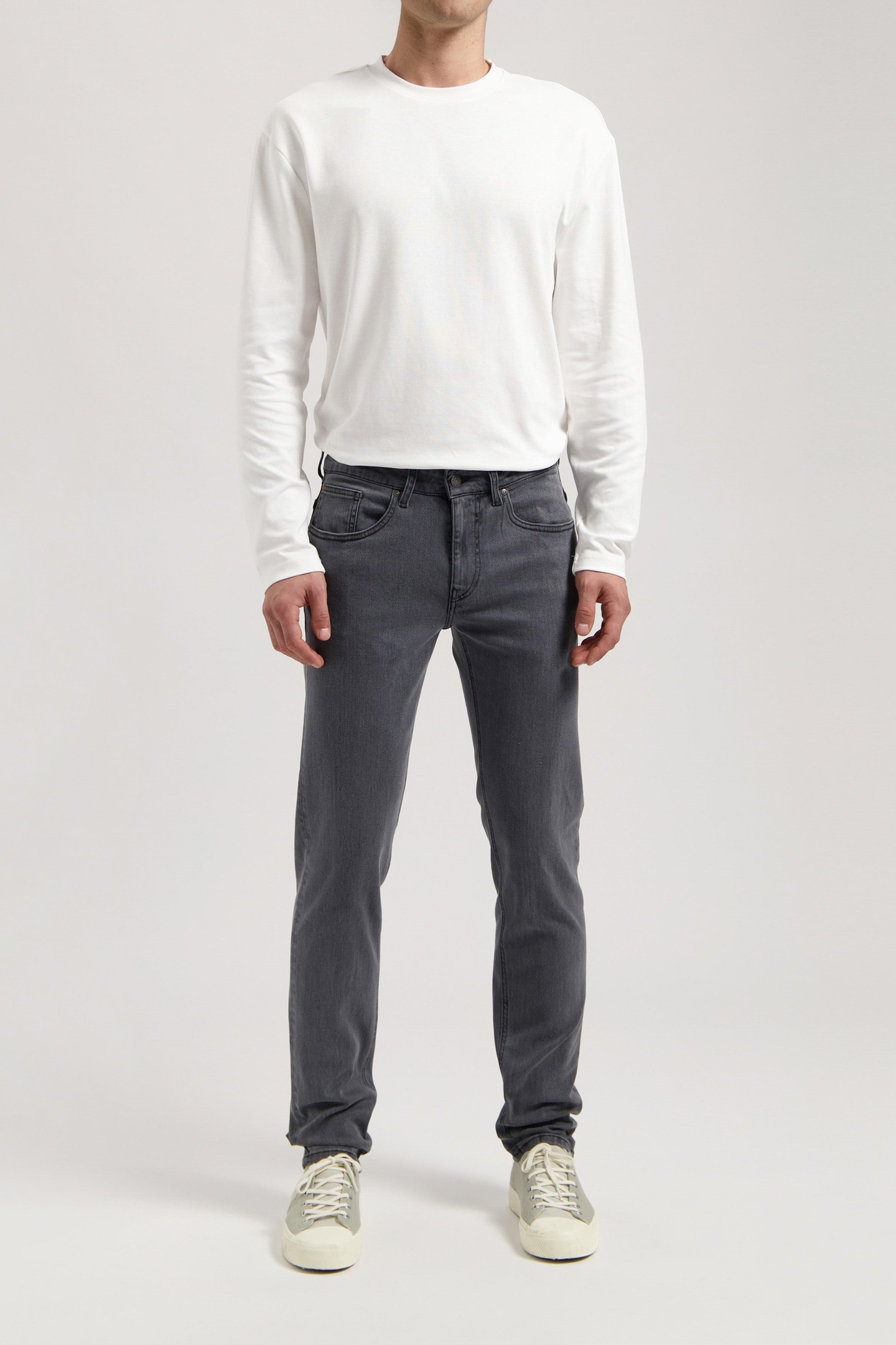 DUNN LOW TAPERED 03 GREY 2