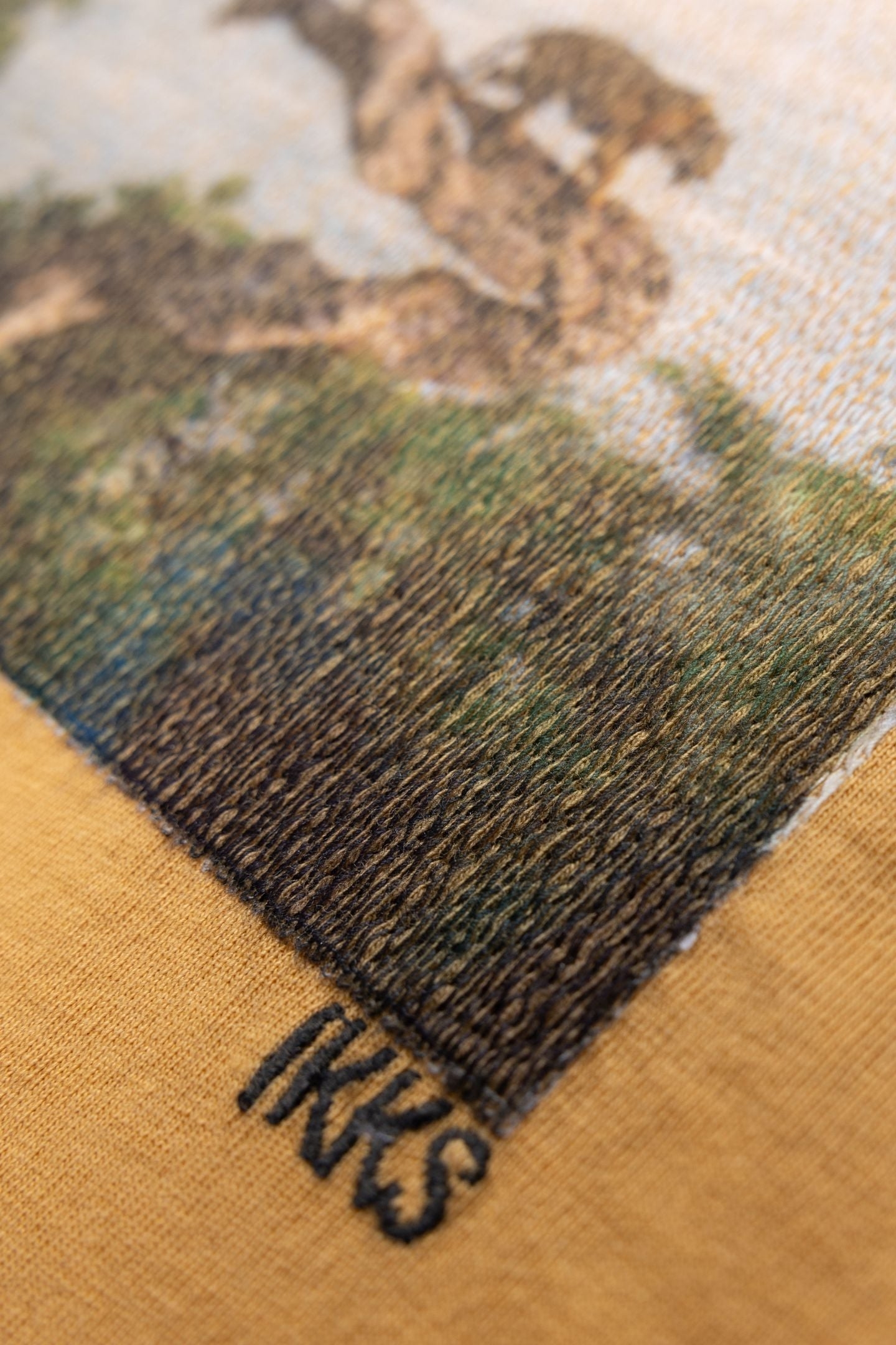 YELLOW ORGANIC COTTON TIGER ON TREE T-SHIRT 5