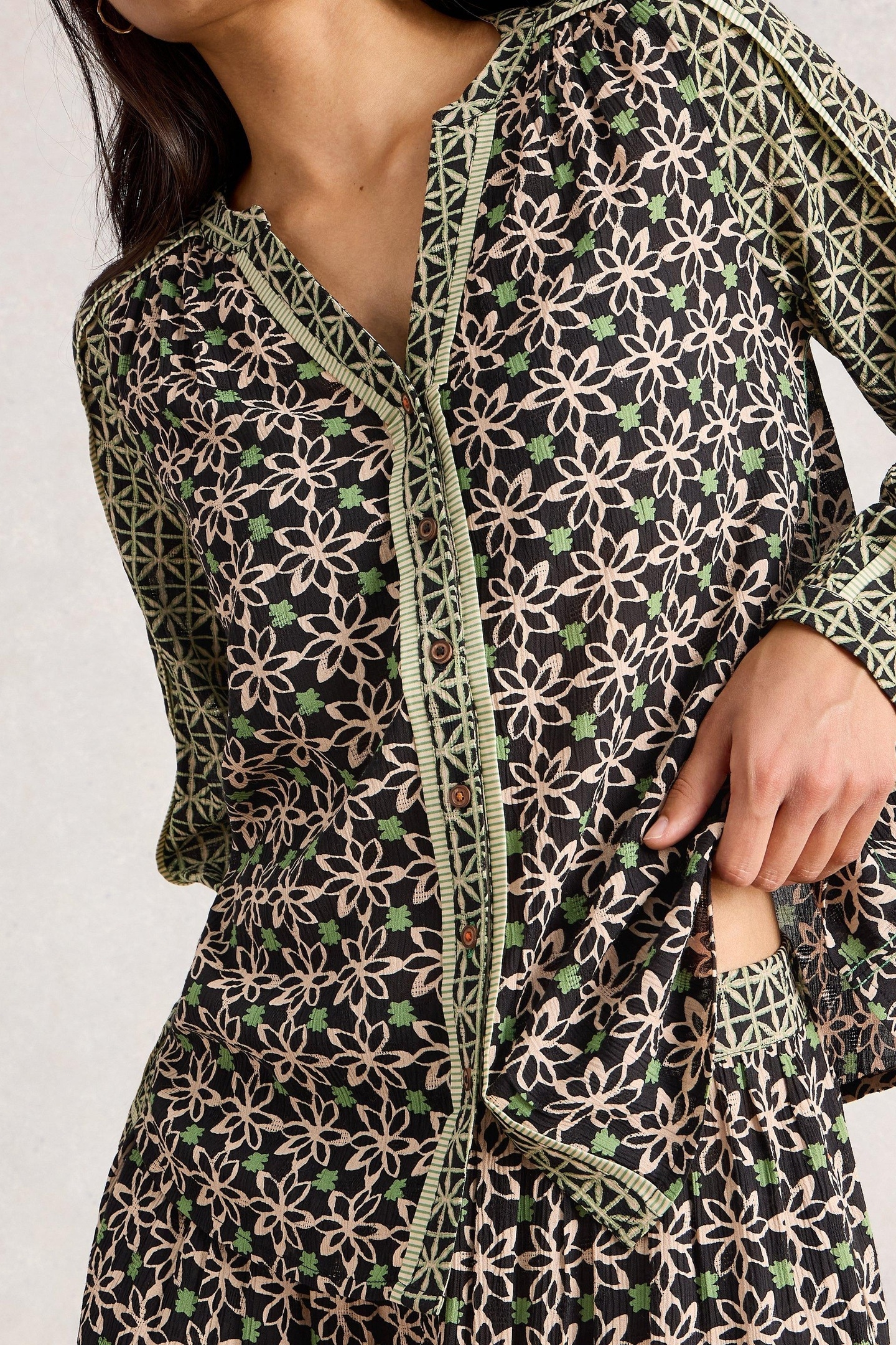 MABEL MIXED PRINT TOP BLACK MULTI 4