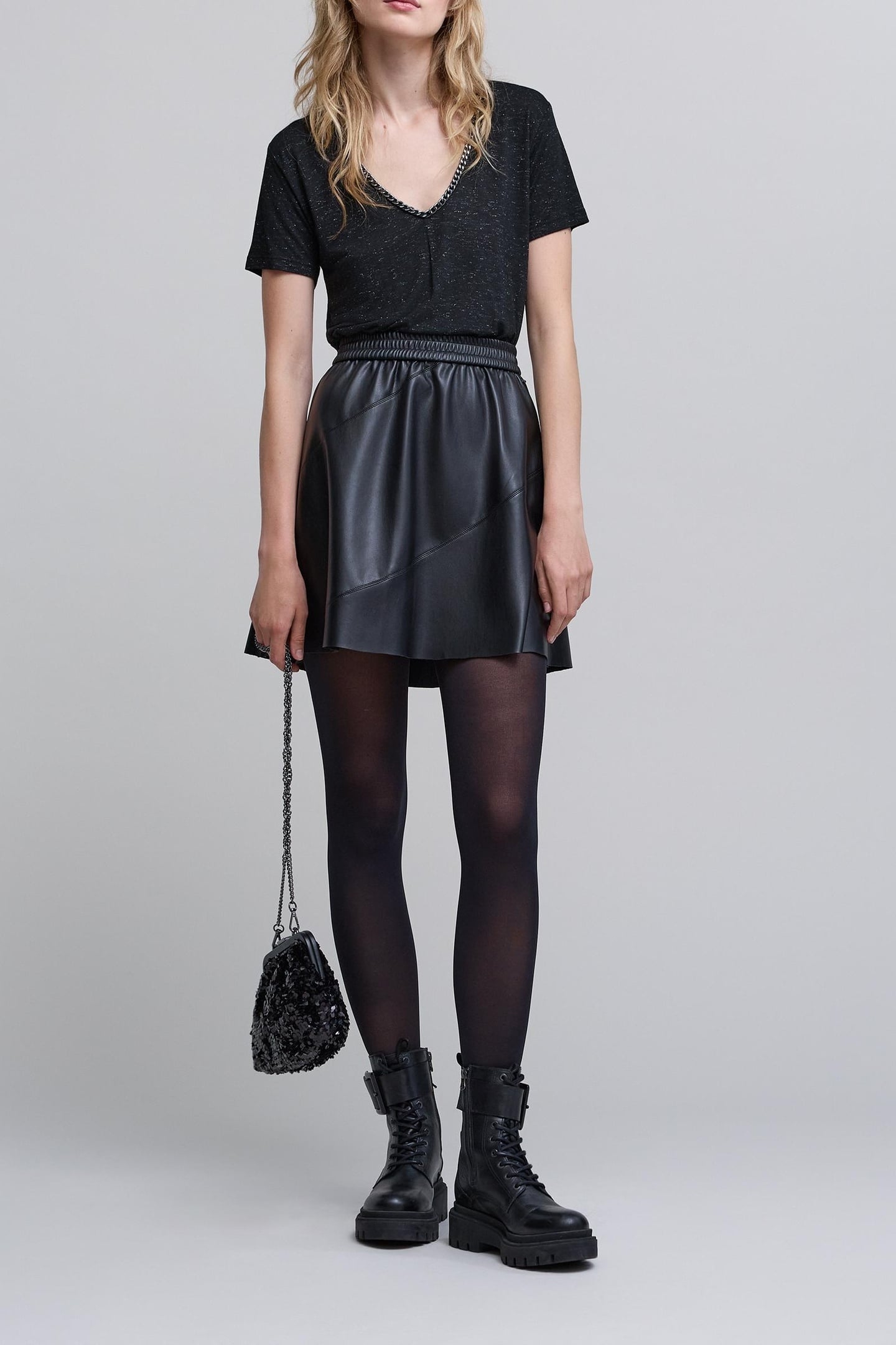 BLACK LUREX CHAIN V_NECK T_SHIRT 1