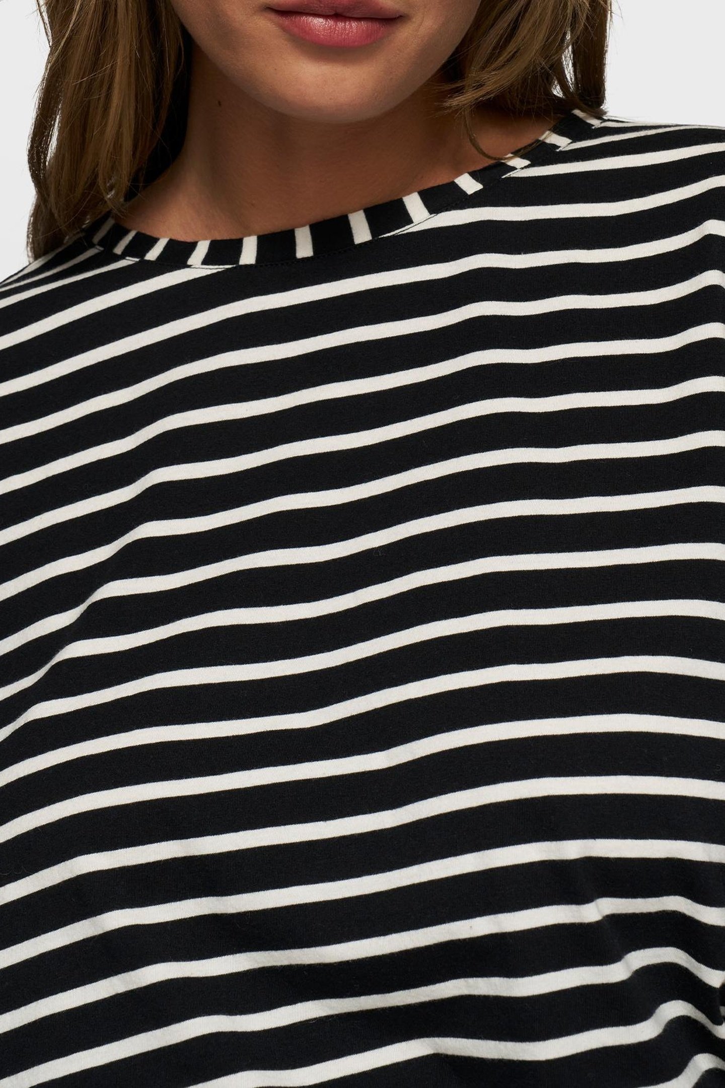 THE TEE STRIPES BLACK/WHITE 6