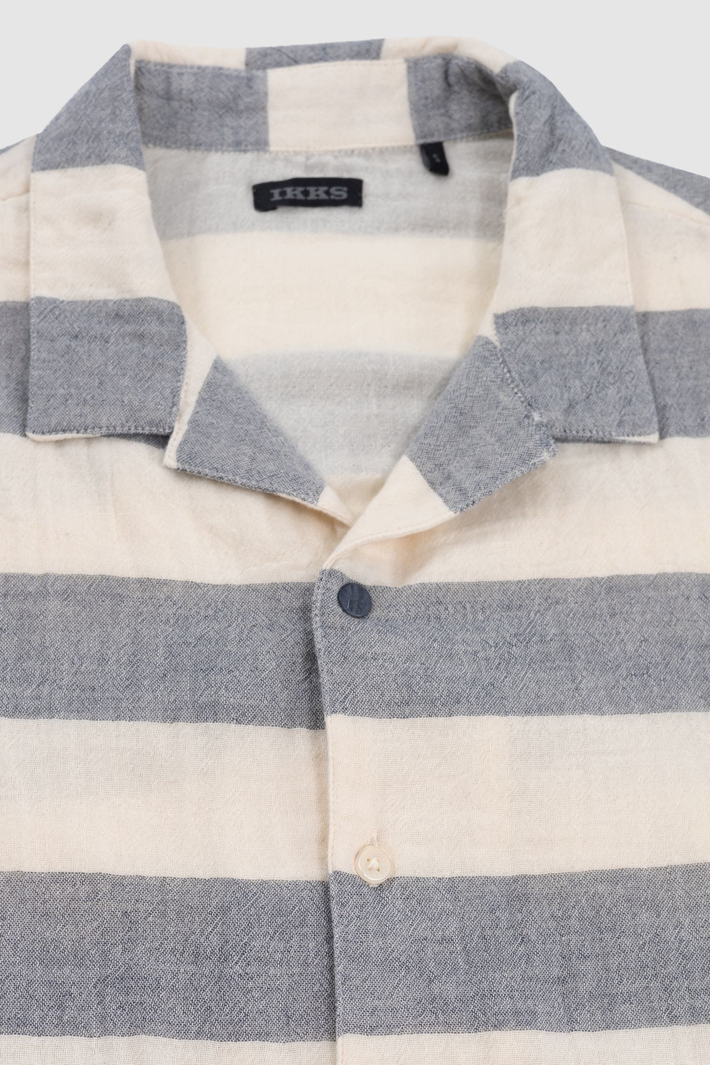 NAVY SHIRT WITH WIDE STRIPES 3