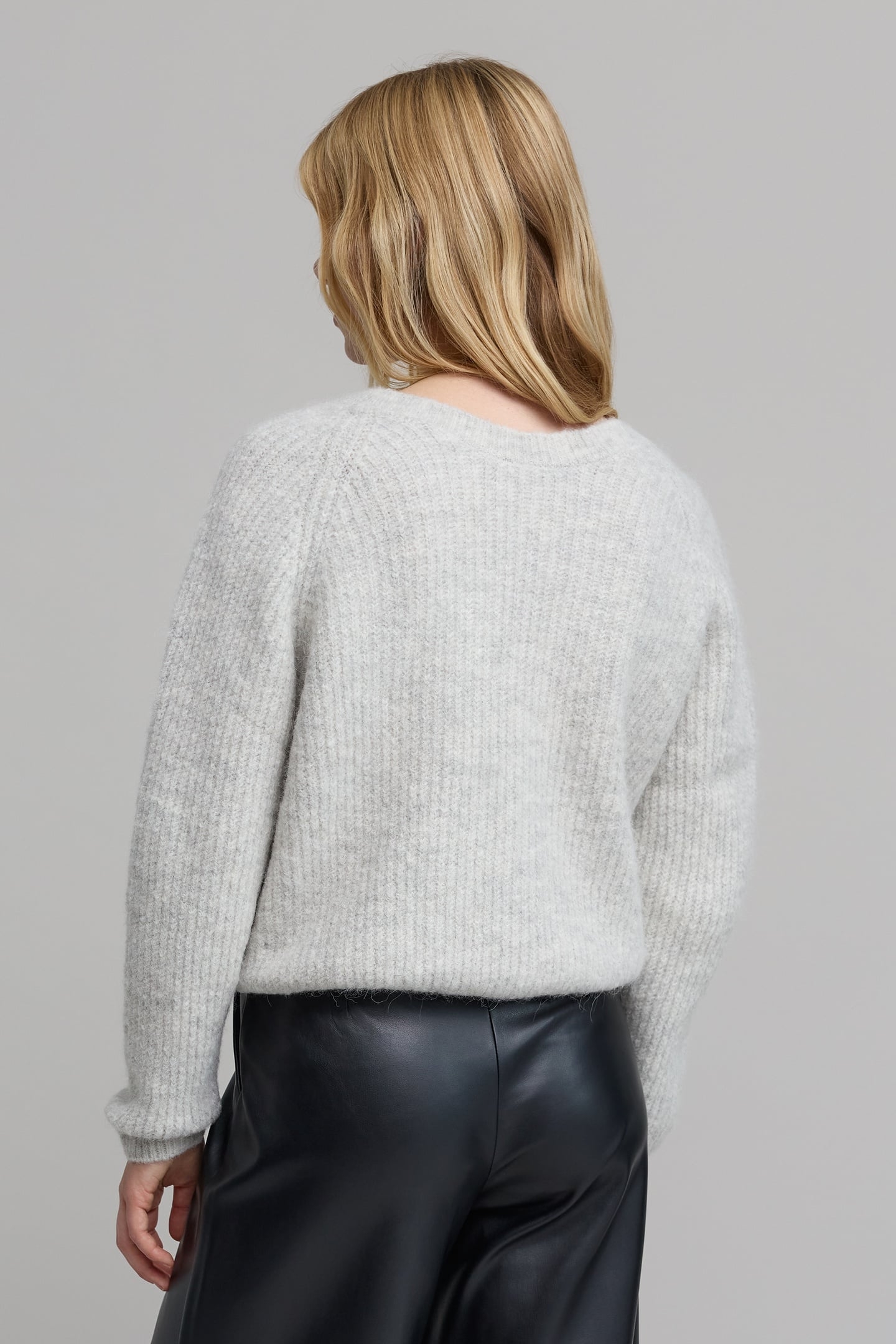 BLACK OVERSIZED KNIT CARDIGAN 5