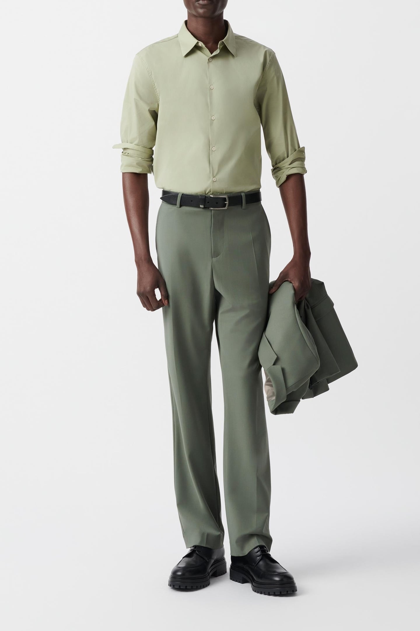 KHAKI TRAVEL SUIT SUIT TROUSERS 1