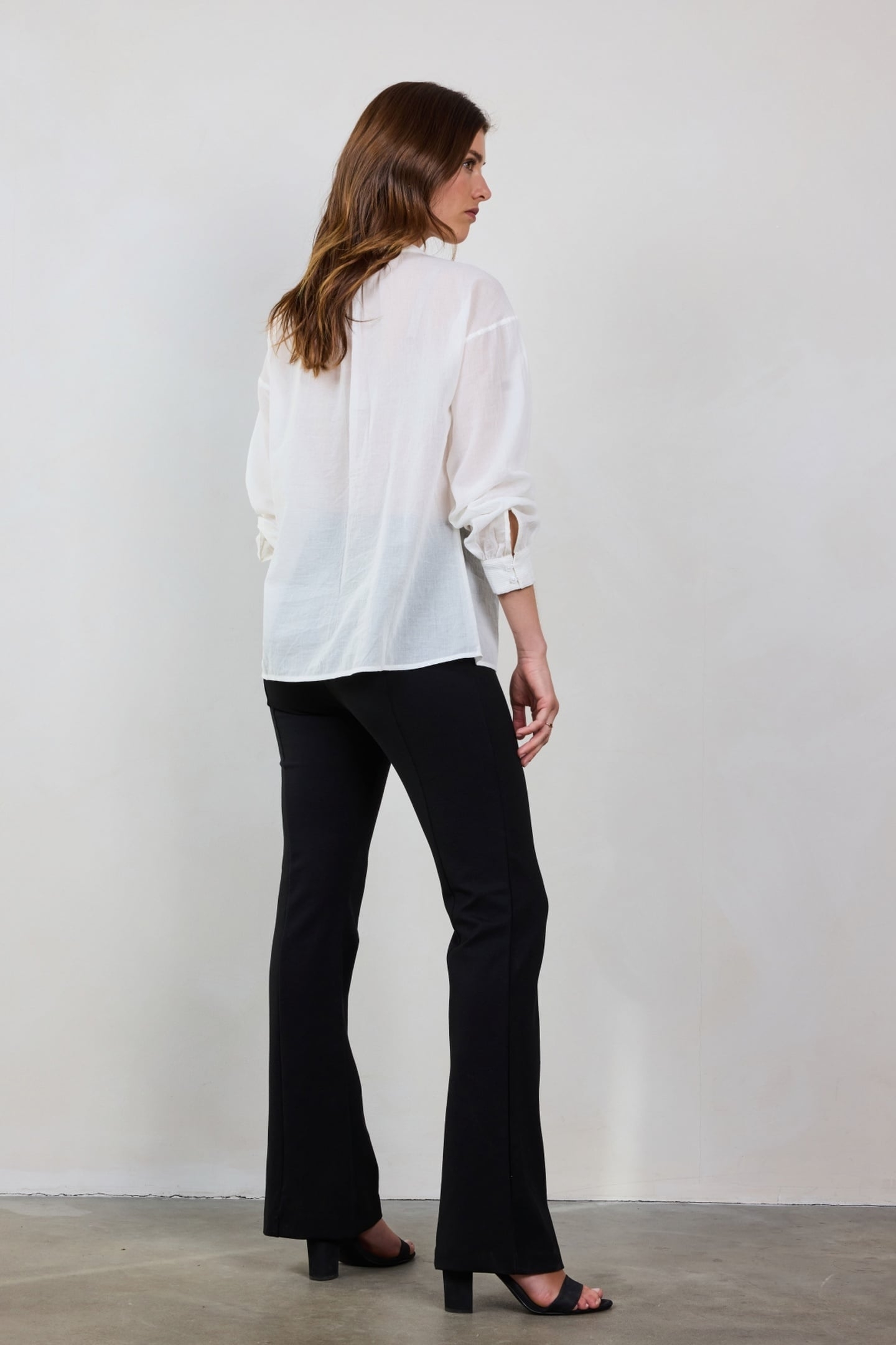 BLOUSE CHANDY IN OFFWHITE 3