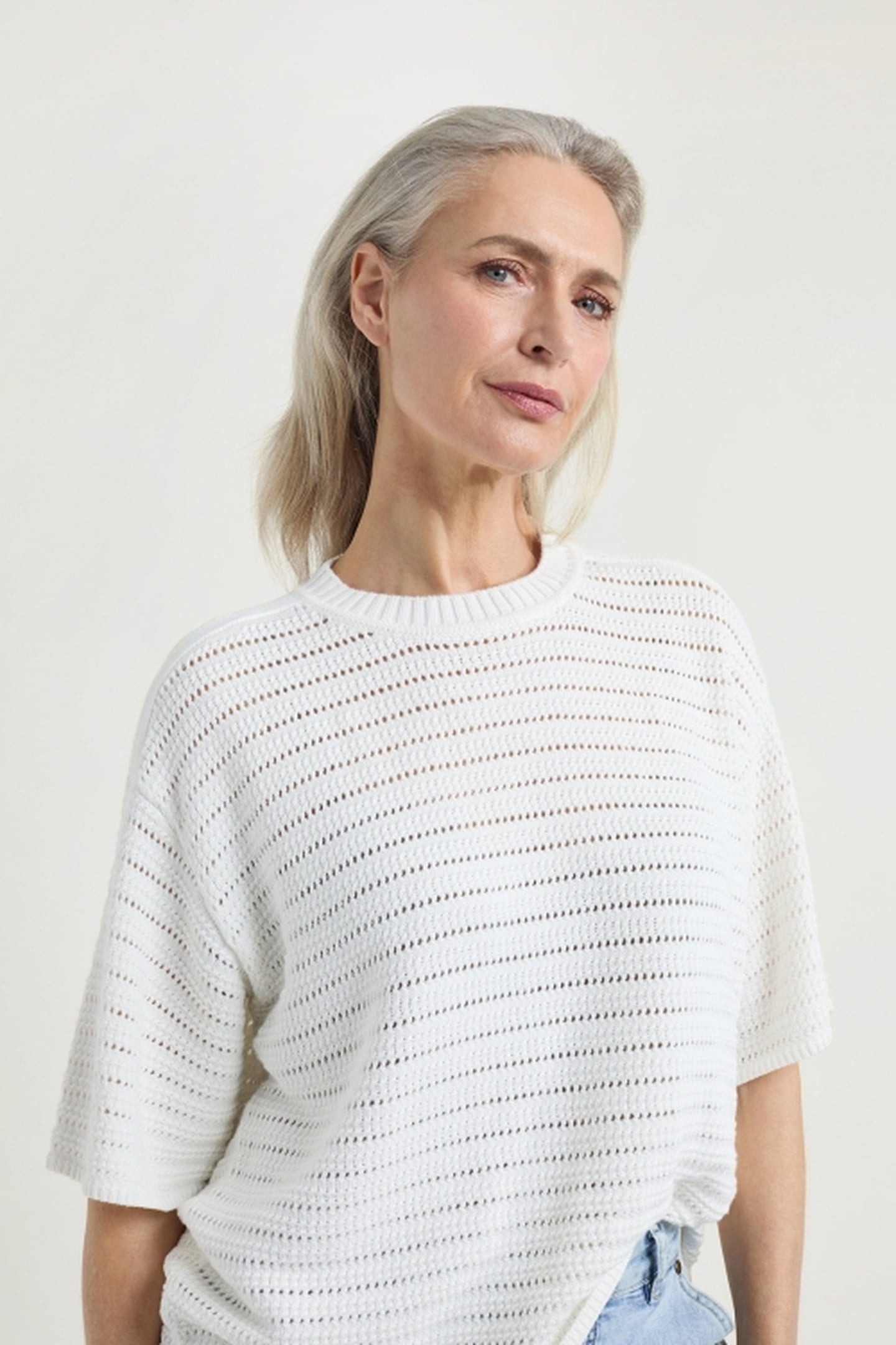 JOYCE SWEATER WHITE 2