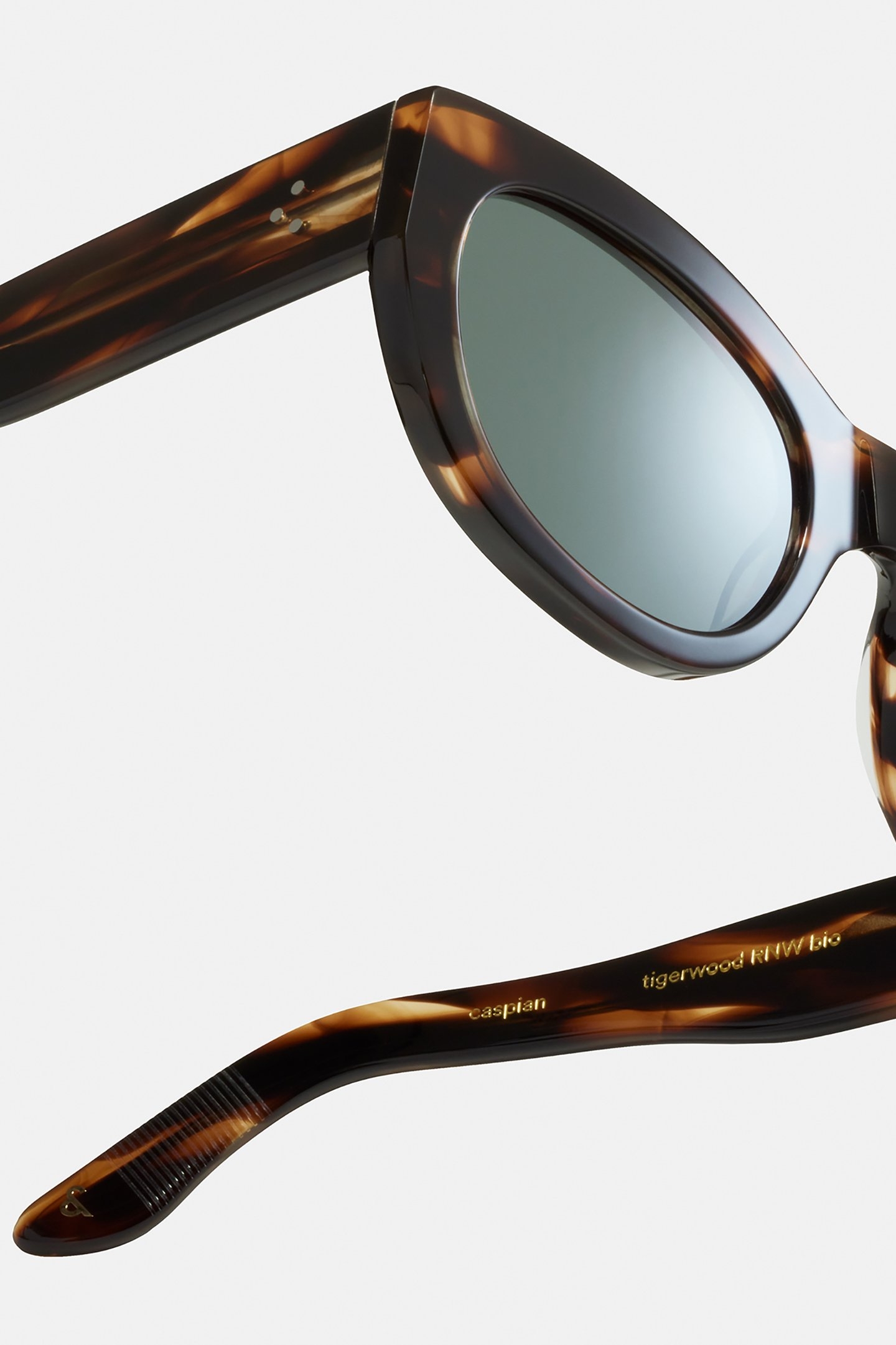 CASPIAN-TIGERWOOD-SUN 3