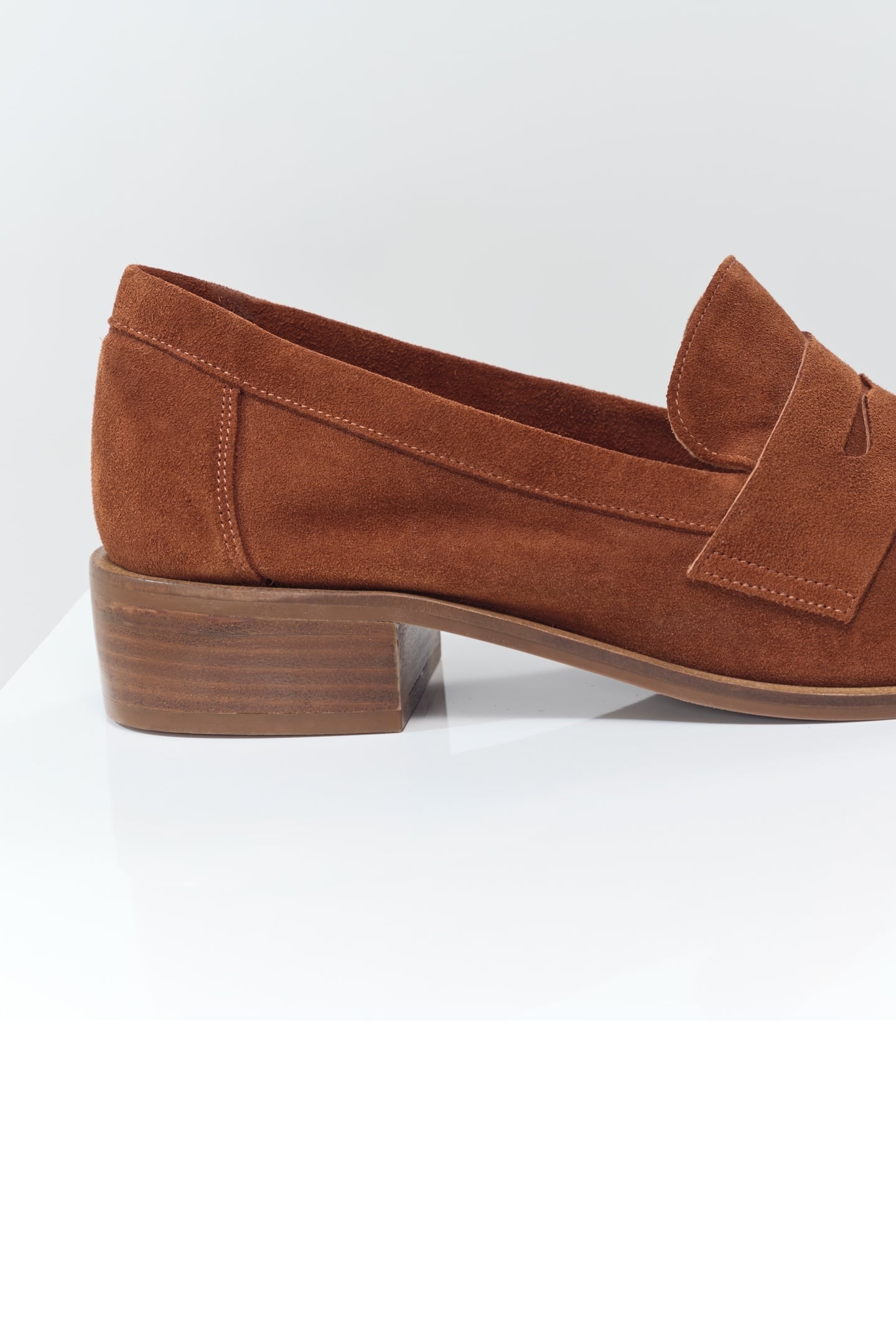 O.ELOI - BROWN SUEDE LOAFERS 3