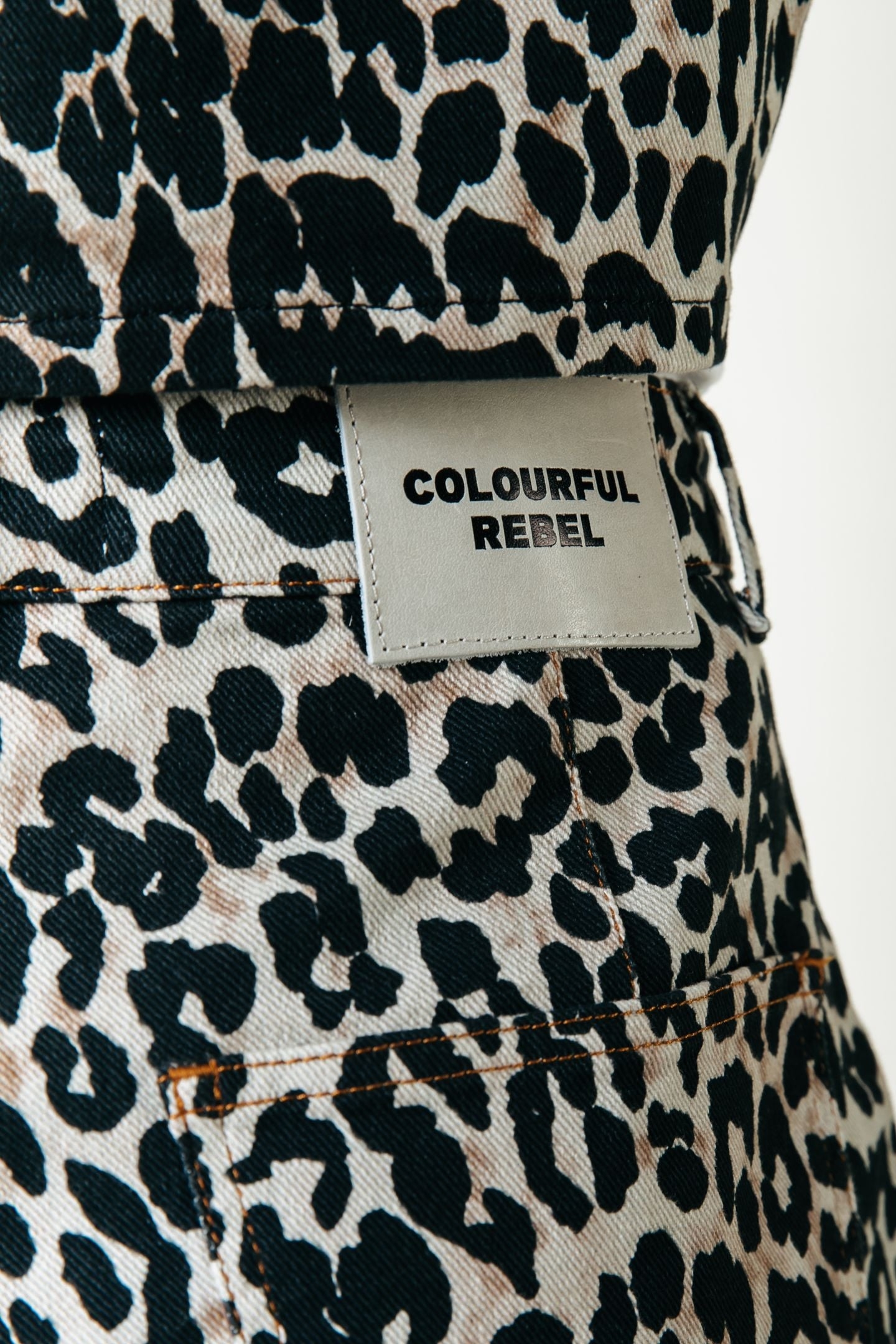 TINSLEY LEOPARD DENIM WORKER PANTS BEIGE 6