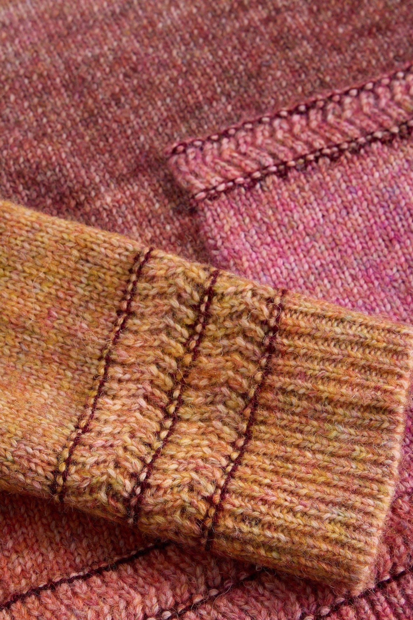 LILBET JUMPER BROWN MULTI 4