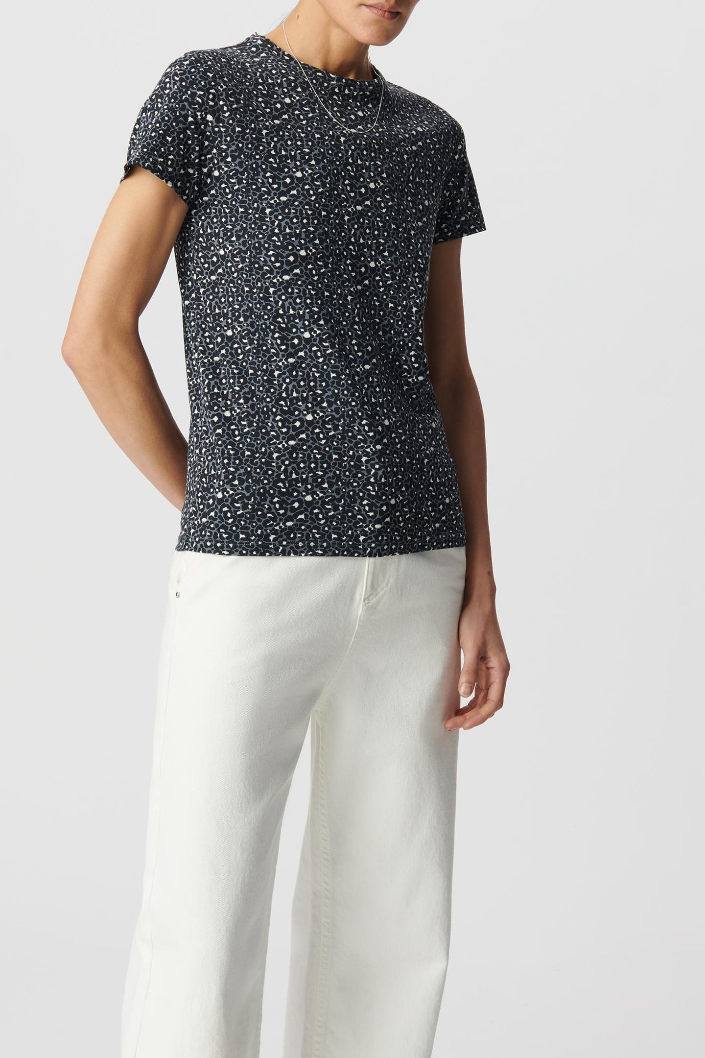 GREY CREW NECK T-SHIRT WITH LEOPARD PRINT 2