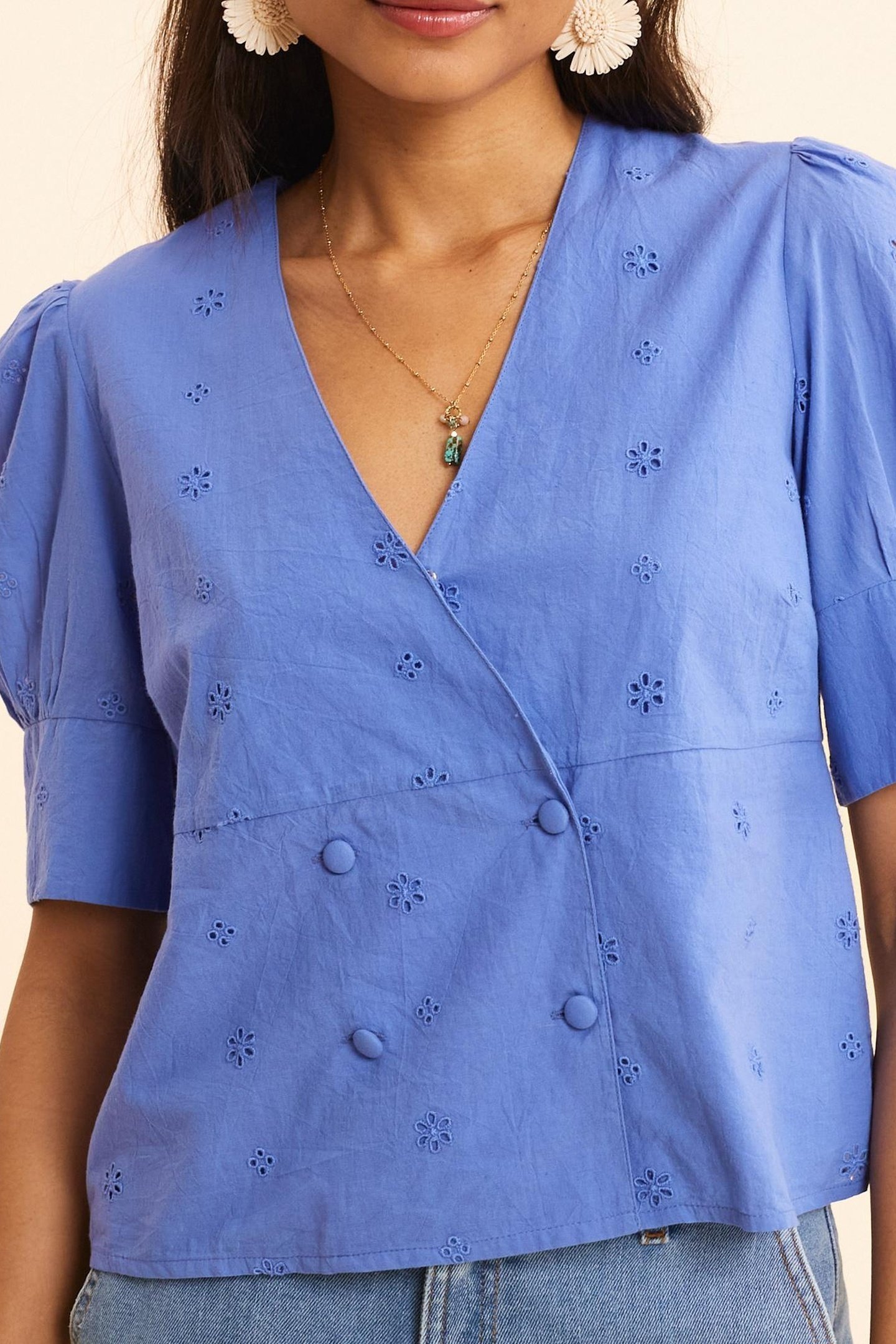 BLUE TOP WITH ENGLISH EMBROIDERY AND DOUBLE-BREASTED BUTTONI 3