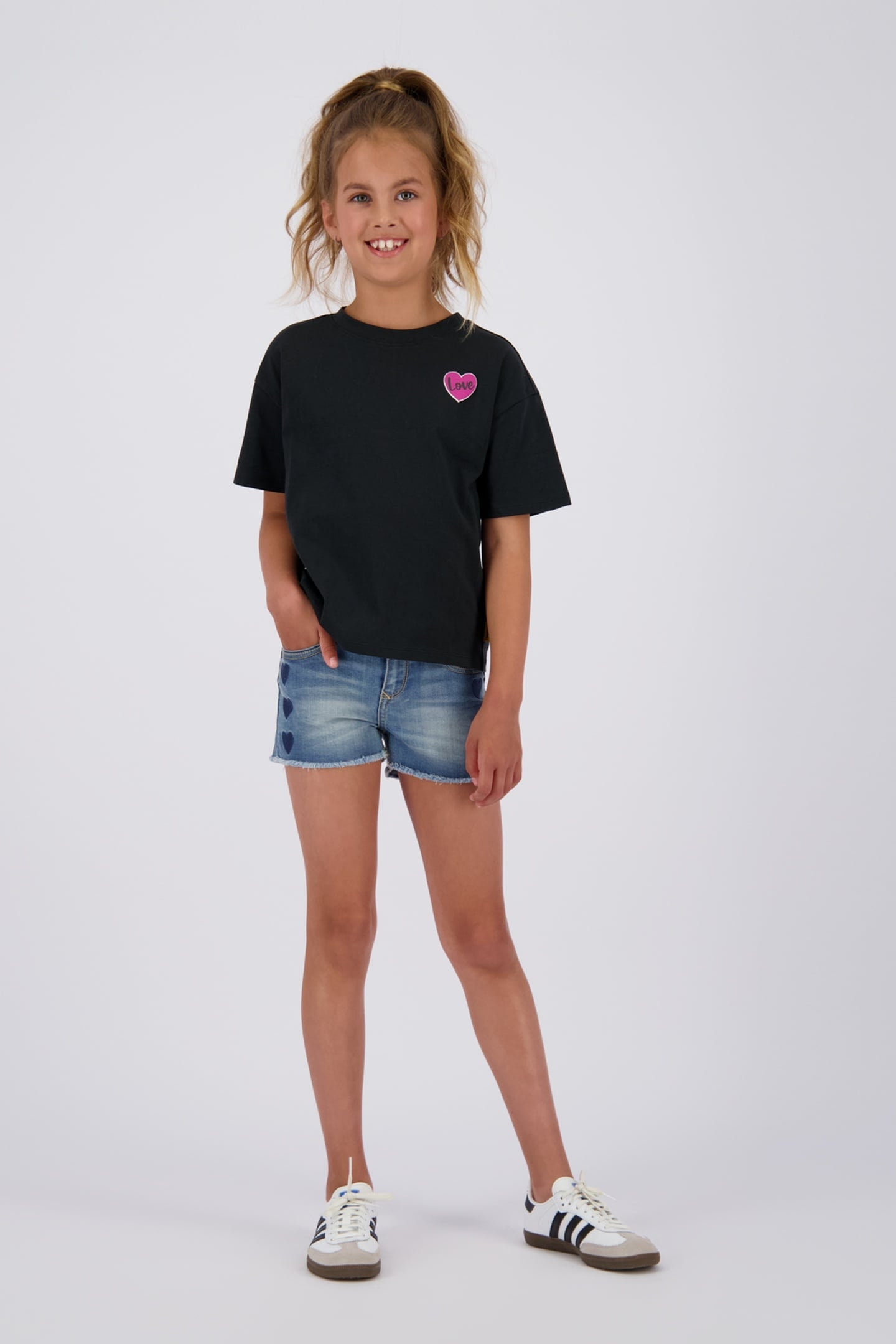 HANRIEKE DEEP BLACK 1